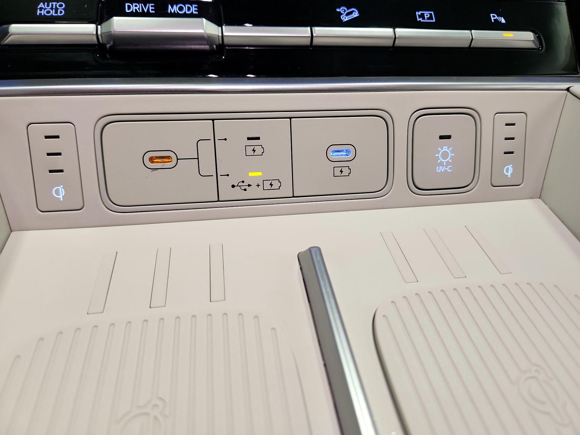 Thumbnail: 2025 Hyundai Santa Fe - 18