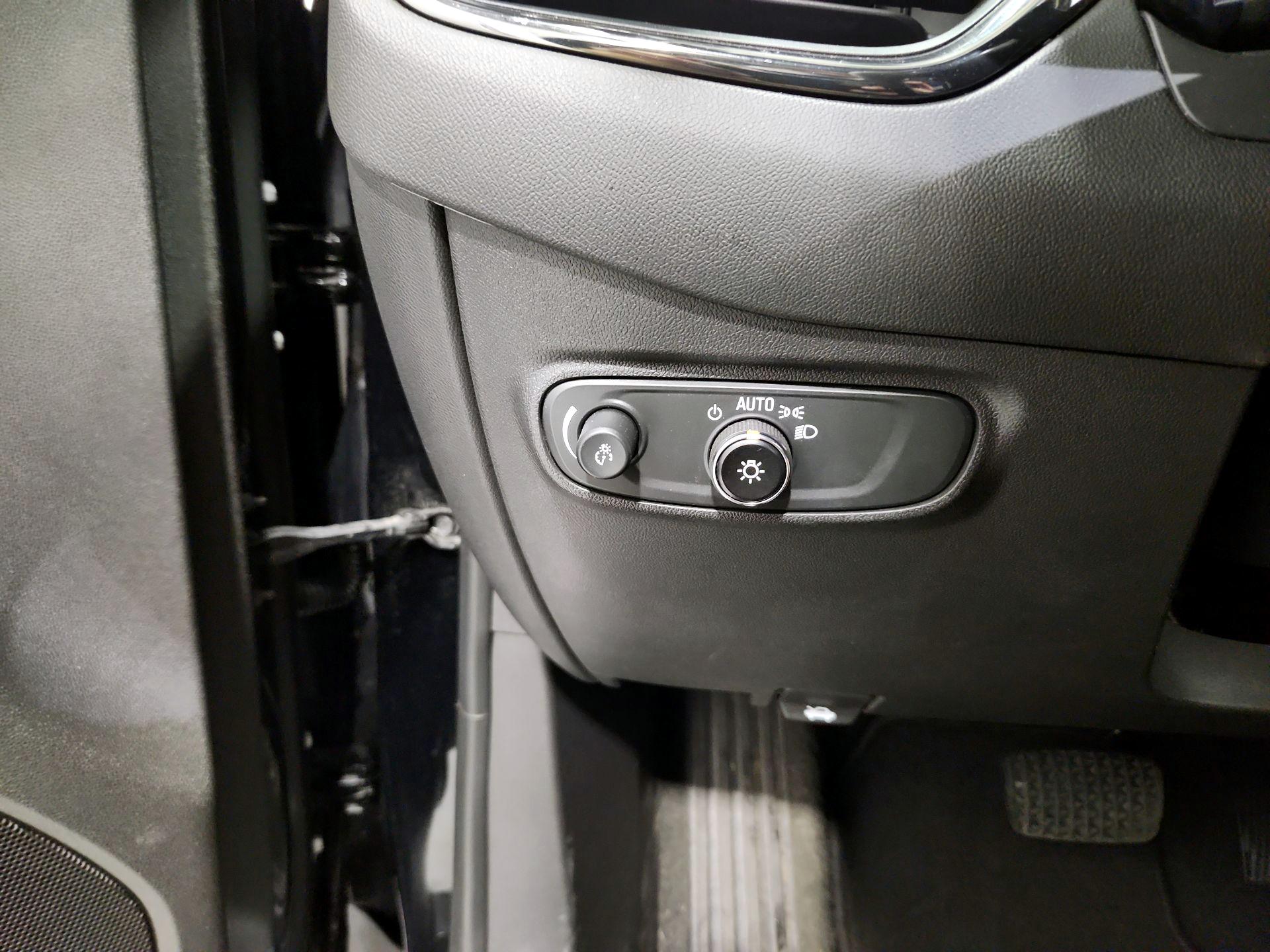 Thumbnail: 2024 Chevrolet Equinox - 13