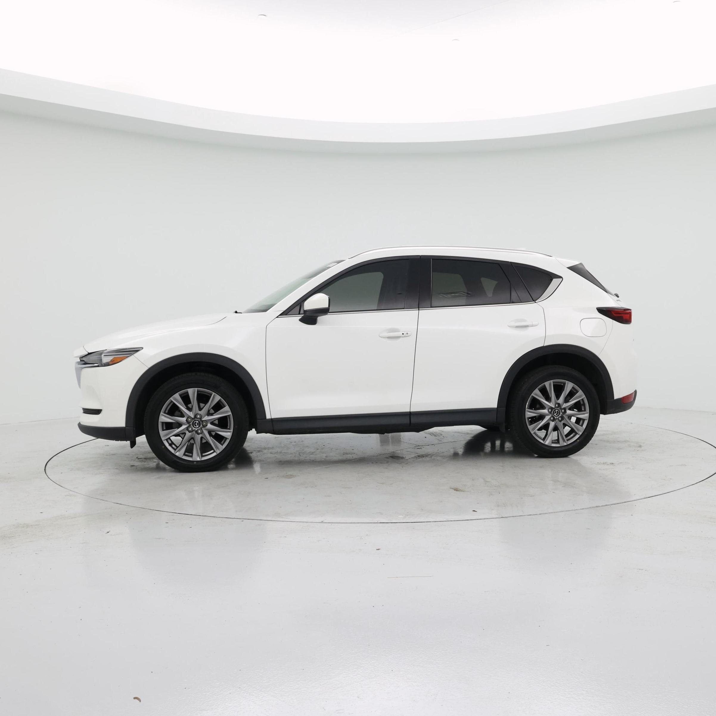 Thumbnail: 2021 Mazda CX-5 - 3