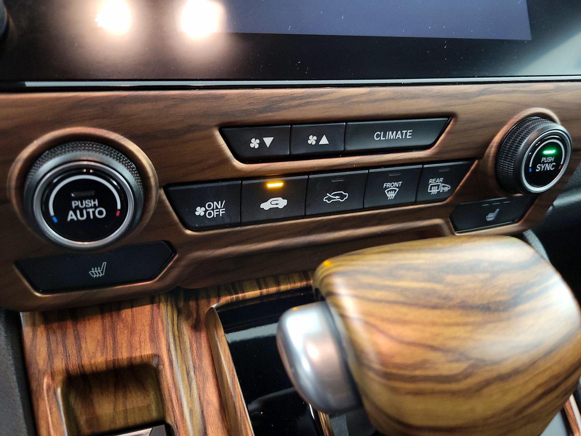 Thumbnail: 2017 Honda CR-V - 16