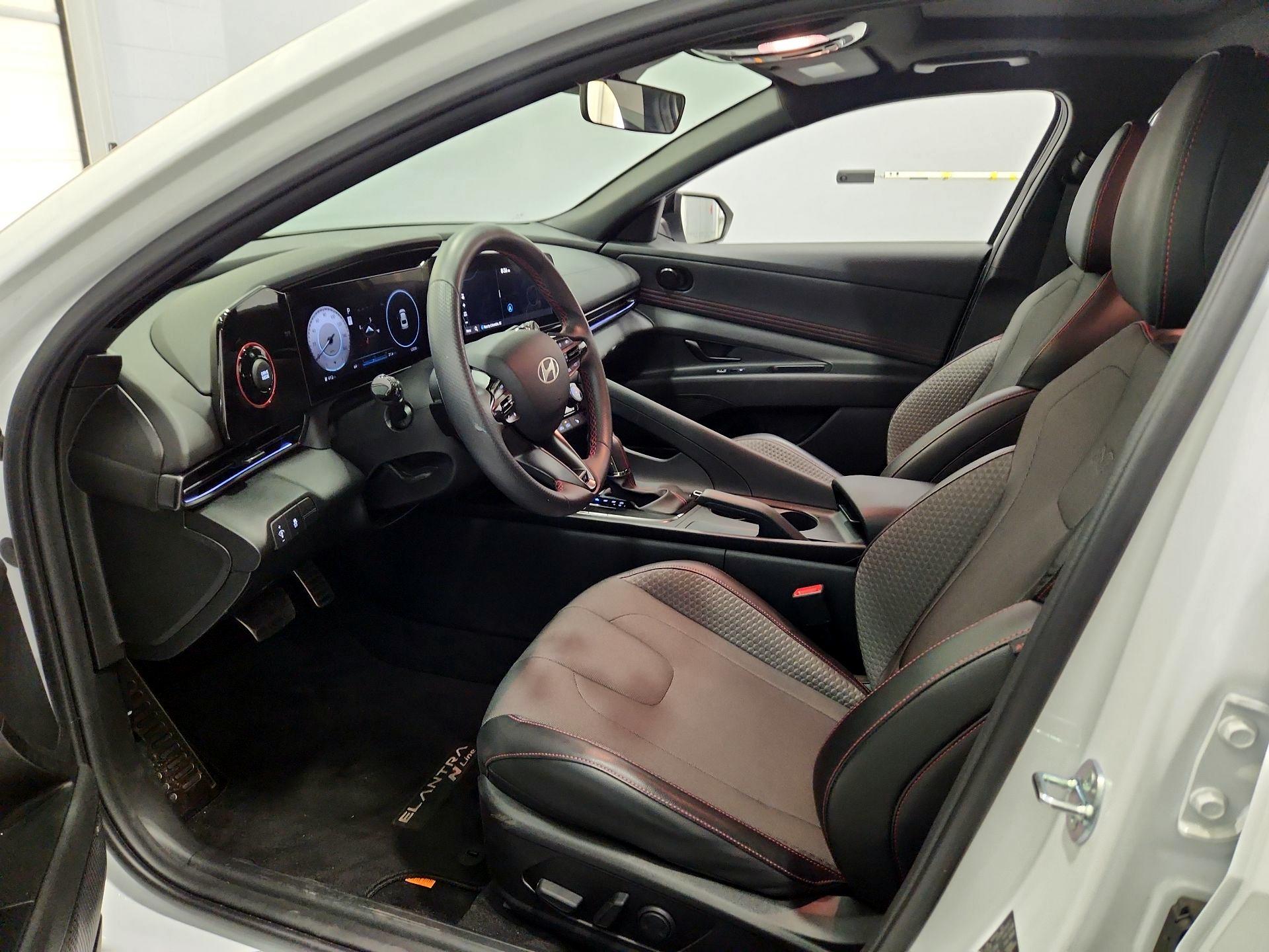 Thumbnail: 2025 Hyundai Elantra - 11