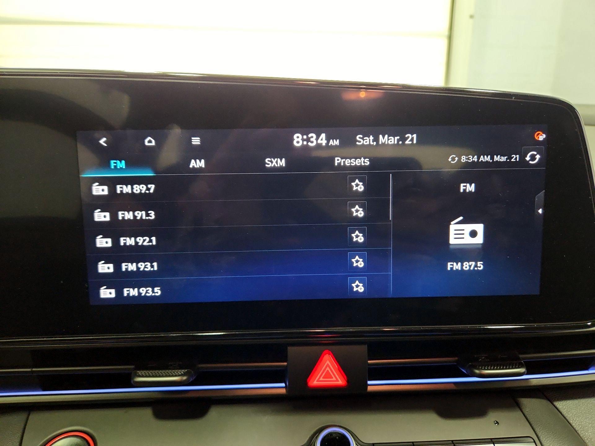 Thumbnail: 2025 Hyundai Elantra - 16