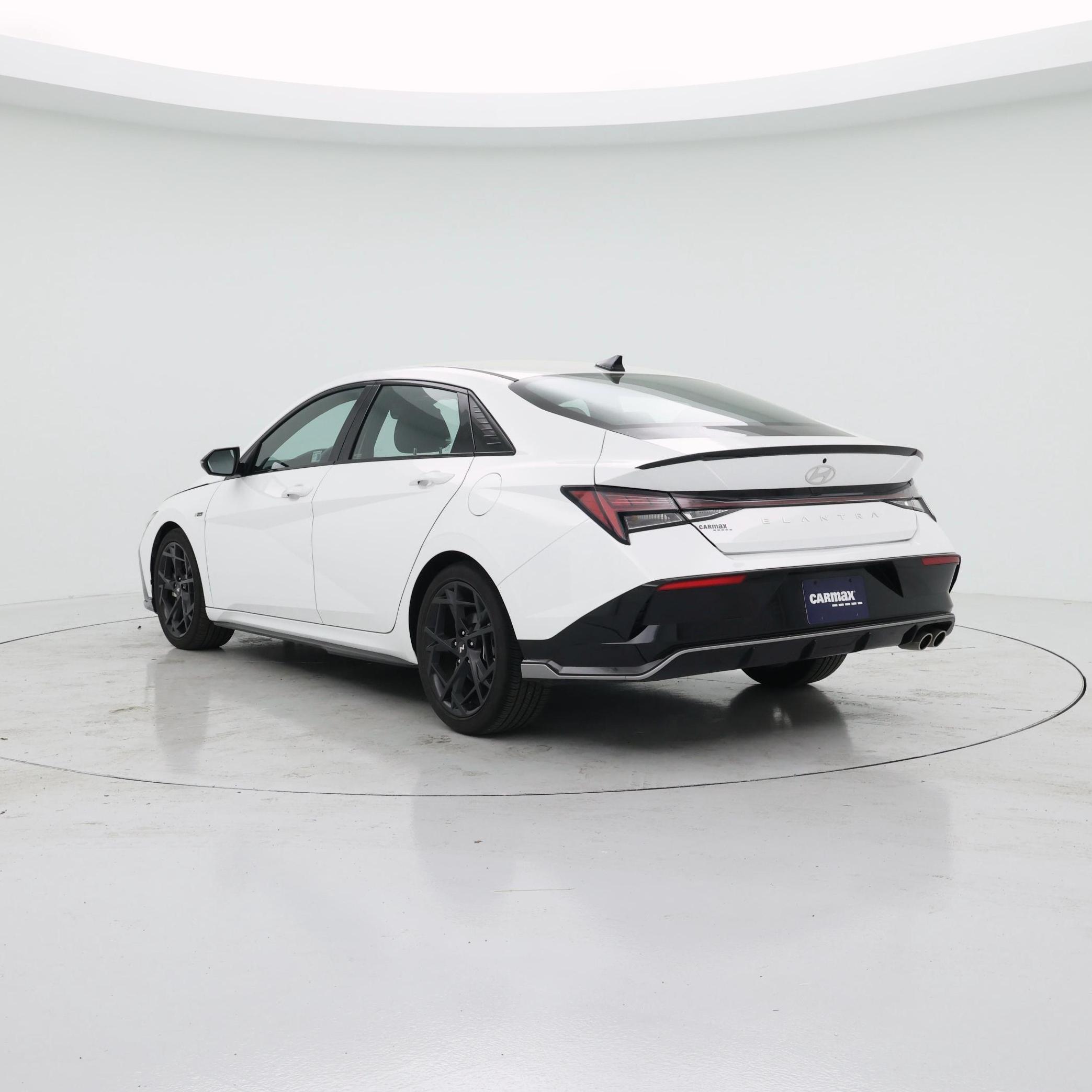 Thumbnail: 2025 Hyundai Elantra - 2