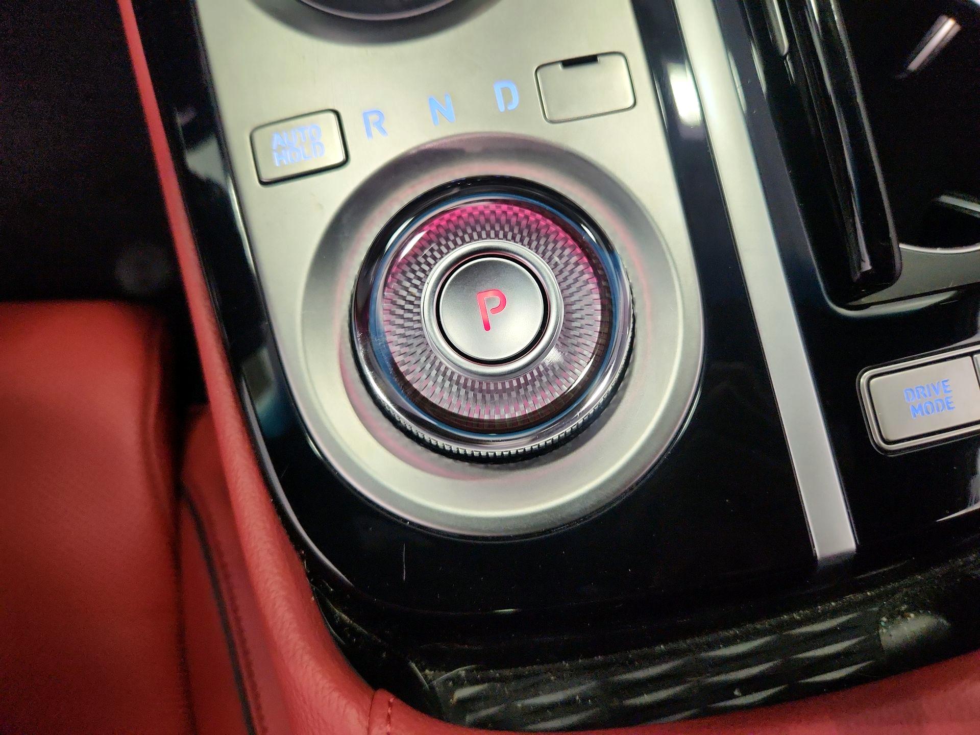 Thumbnail: 2024 Genesis G80 - 17