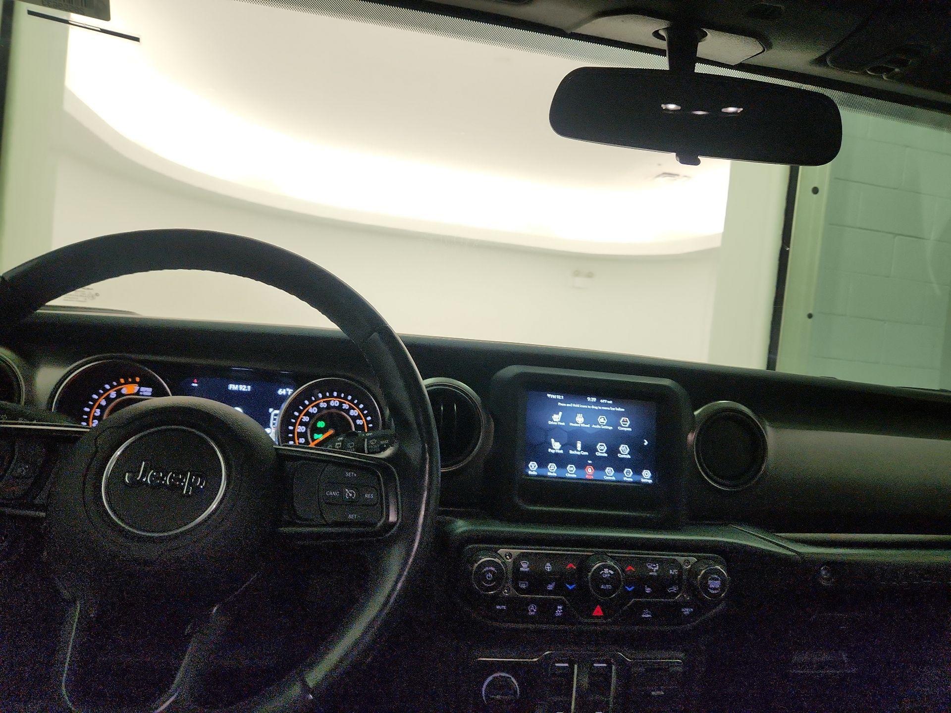 Thumbnail: 2021 Jeep Wrangler - 9