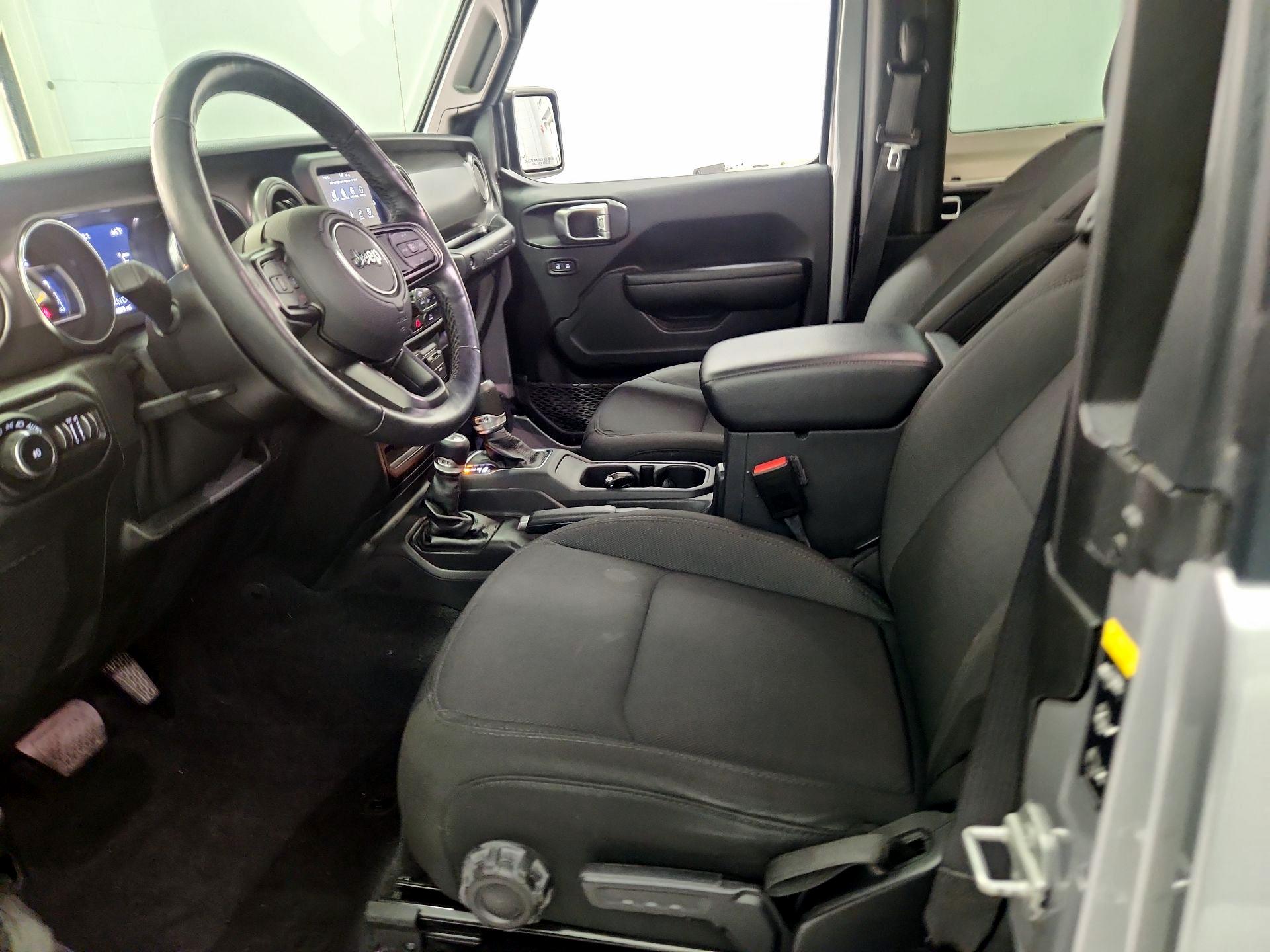 Thumbnail: 2021 Jeep Wrangler - 11