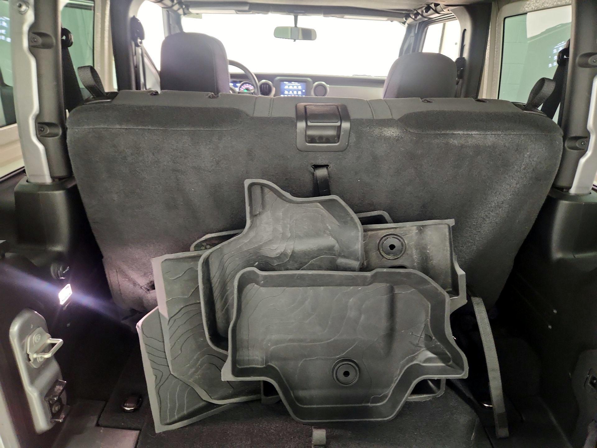 Thumbnail: 2021 Jeep Wrangler - 19