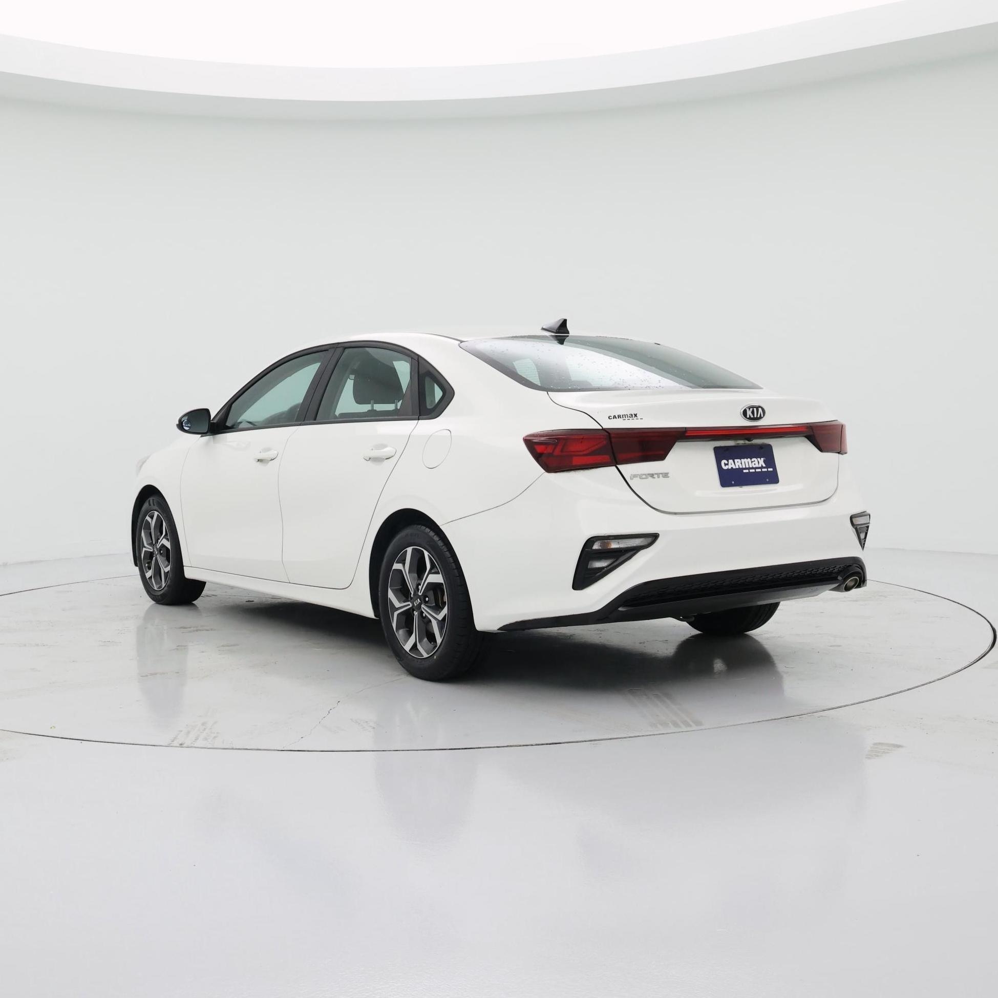 Thumbnail: 2020 Kia Forte - 2