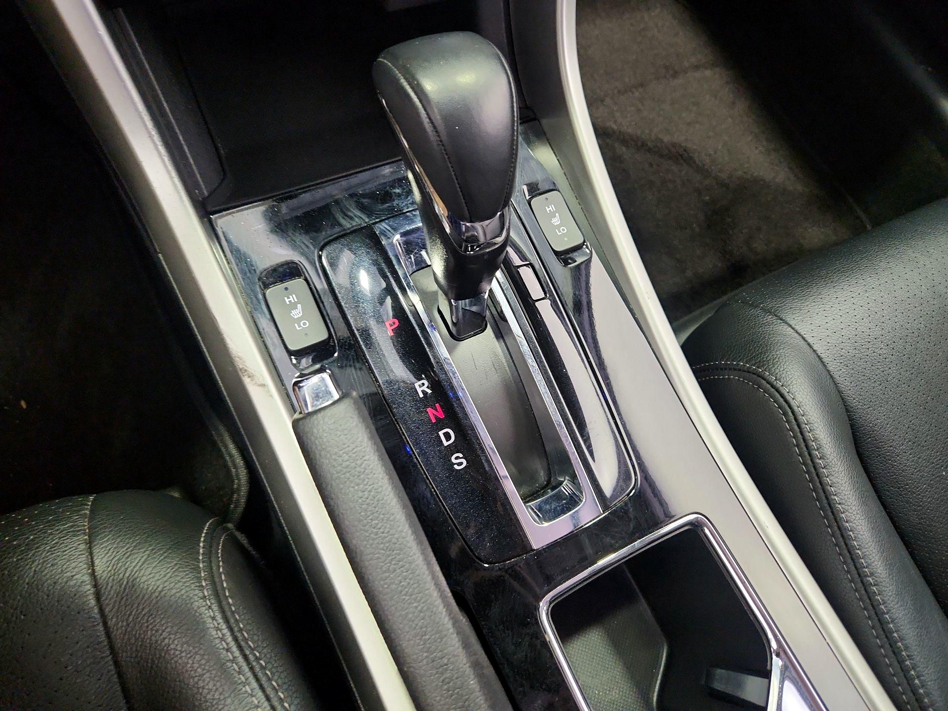 Thumbnail: 2017 Honda Accord - 17