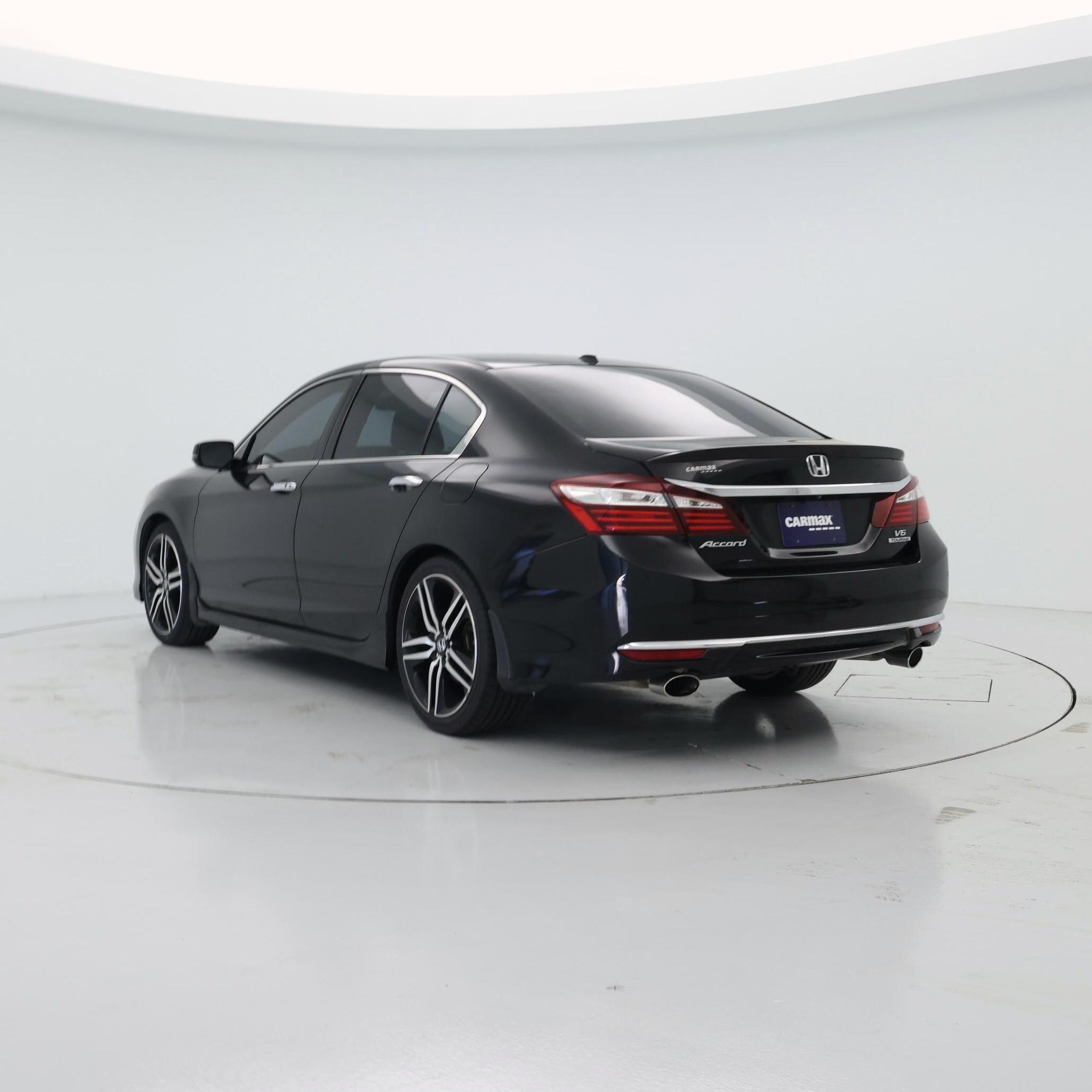 Thumbnail: 2017 Honda Accord - 2
