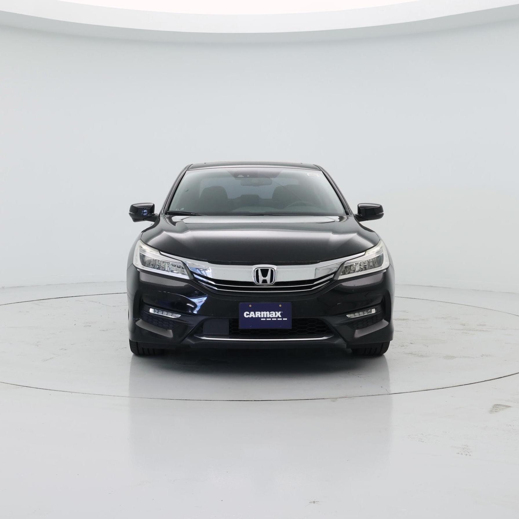 Thumbnail: 2017 Honda Accord - 5