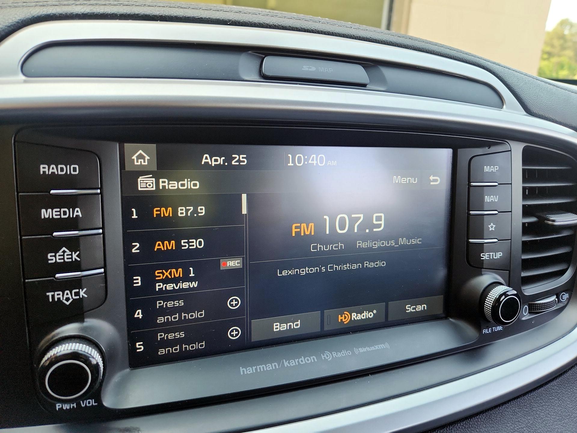Thumbnail: 2019 Kia Sorento - 16