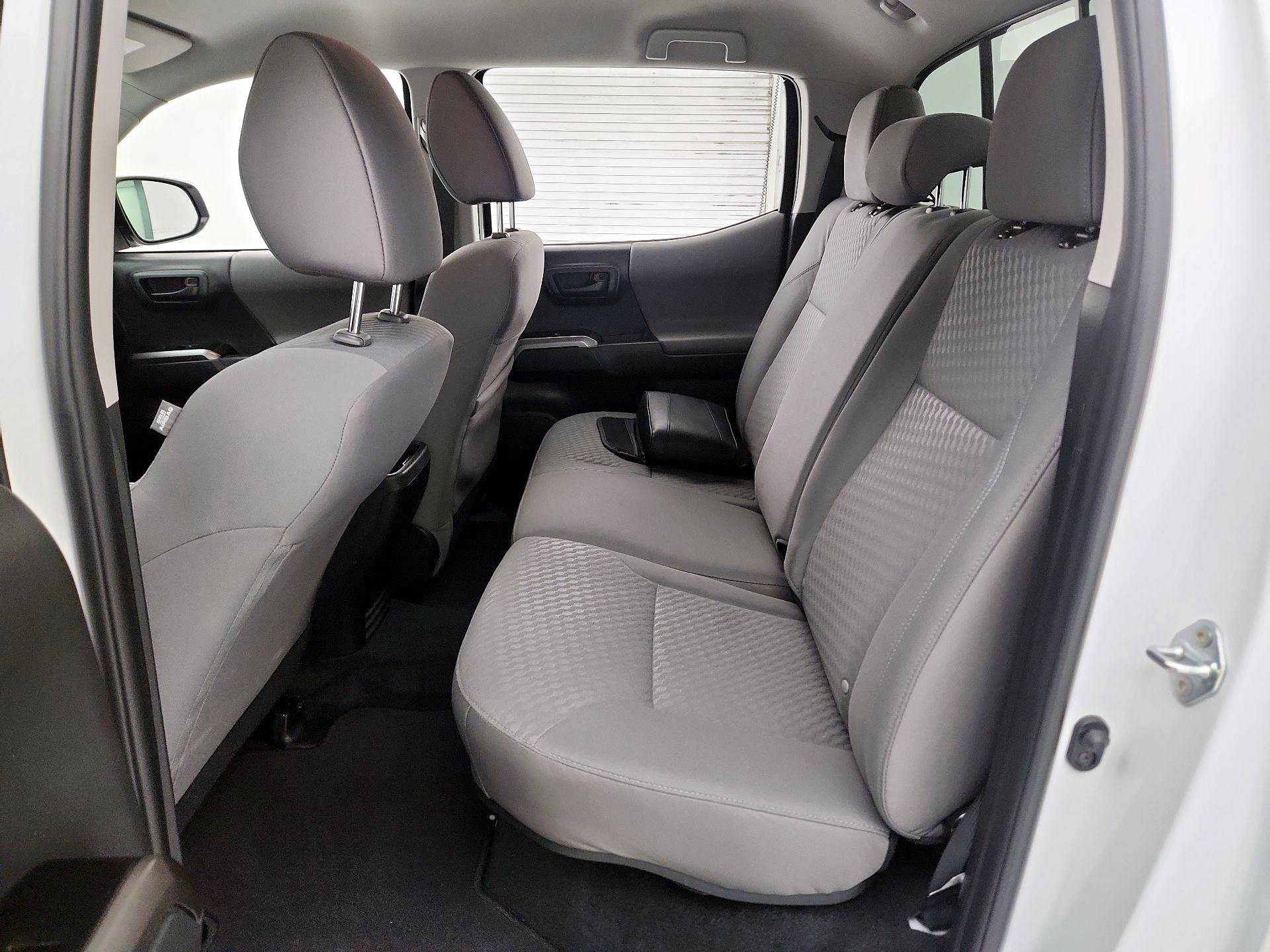 Thumbnail: 2023 Toyota Tacoma - 19