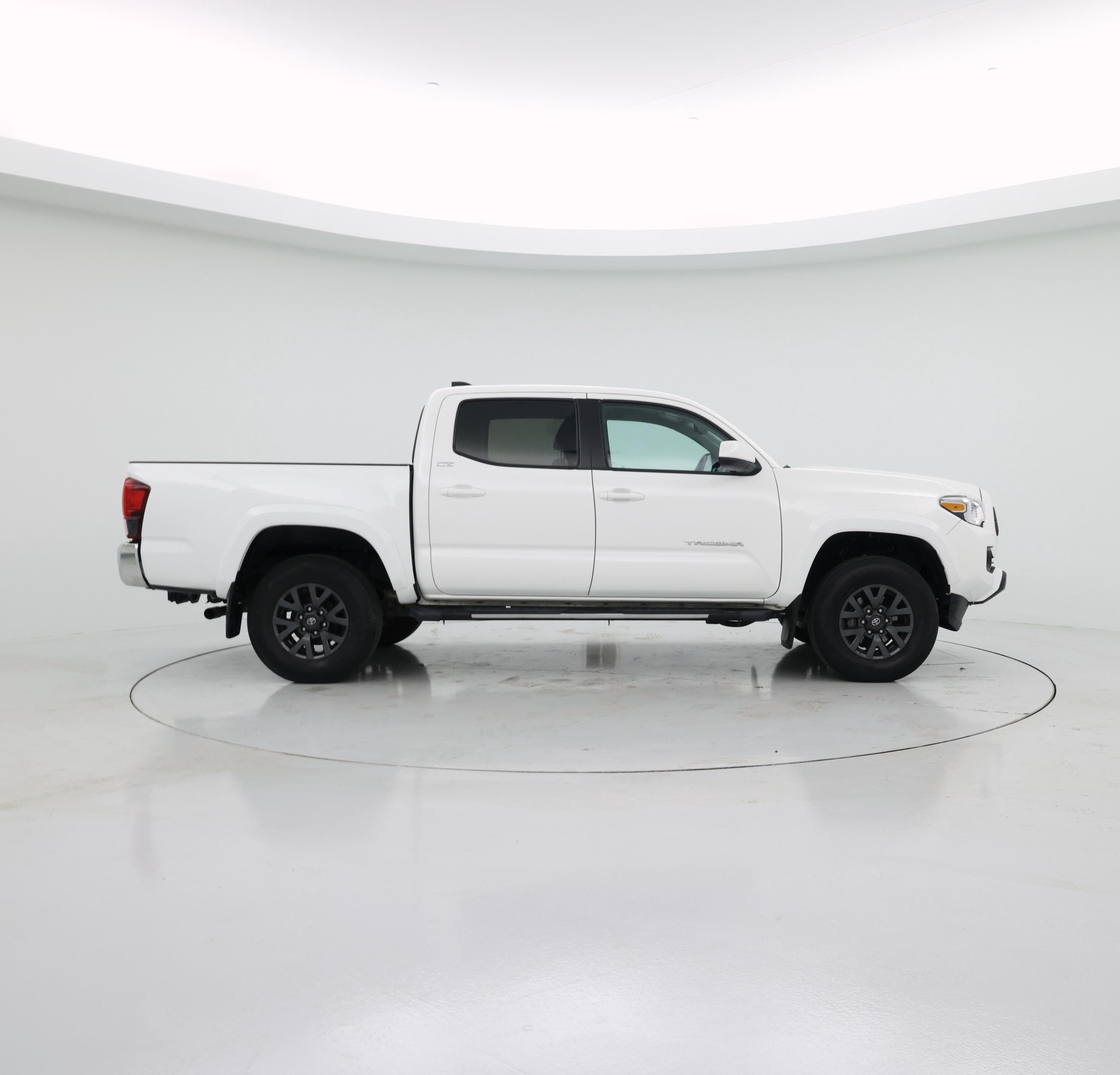 Thumbnail: 2023 Toyota Tacoma - 7