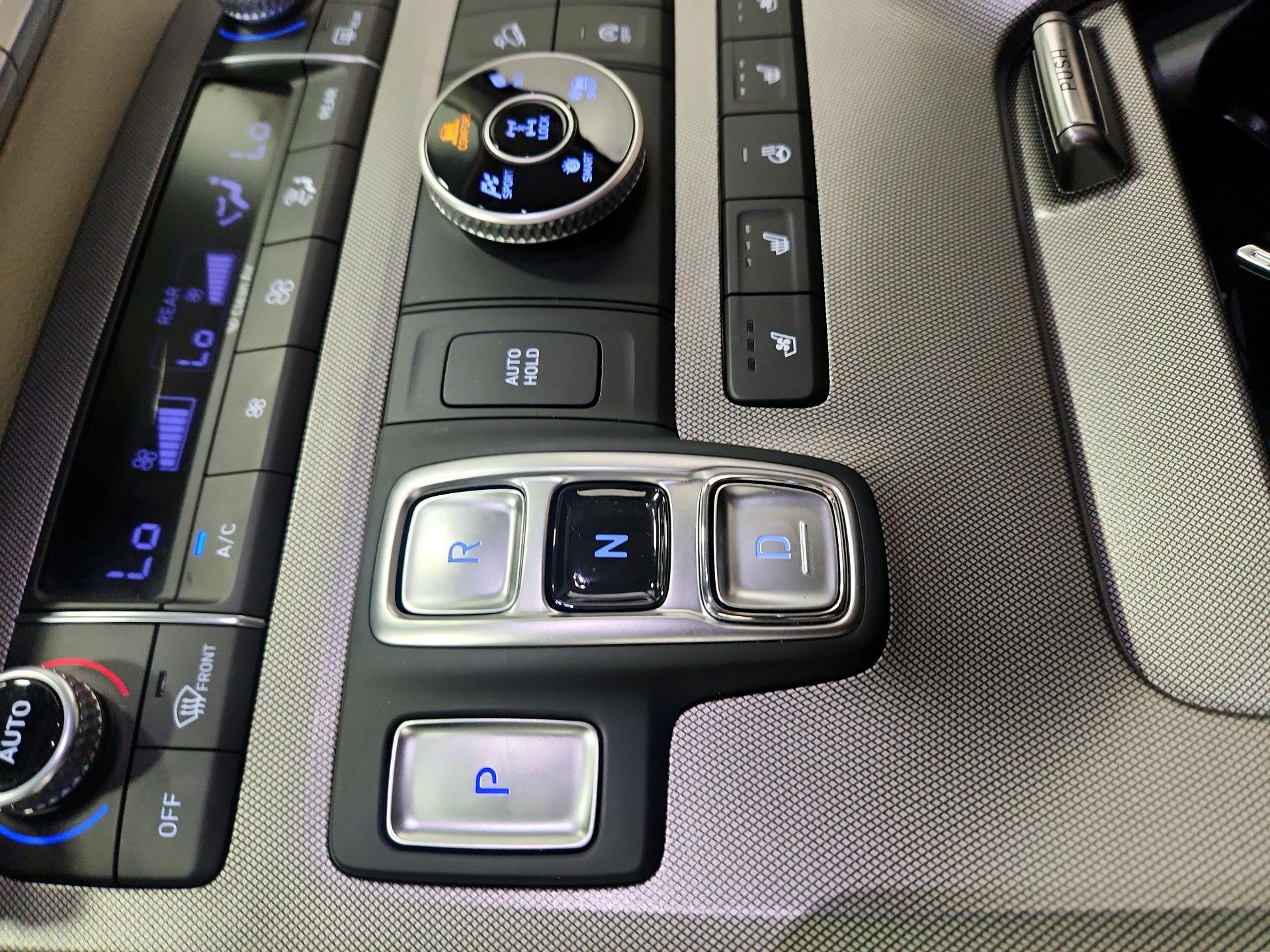 Thumbnail: 2021 Hyundai Palisade - 17