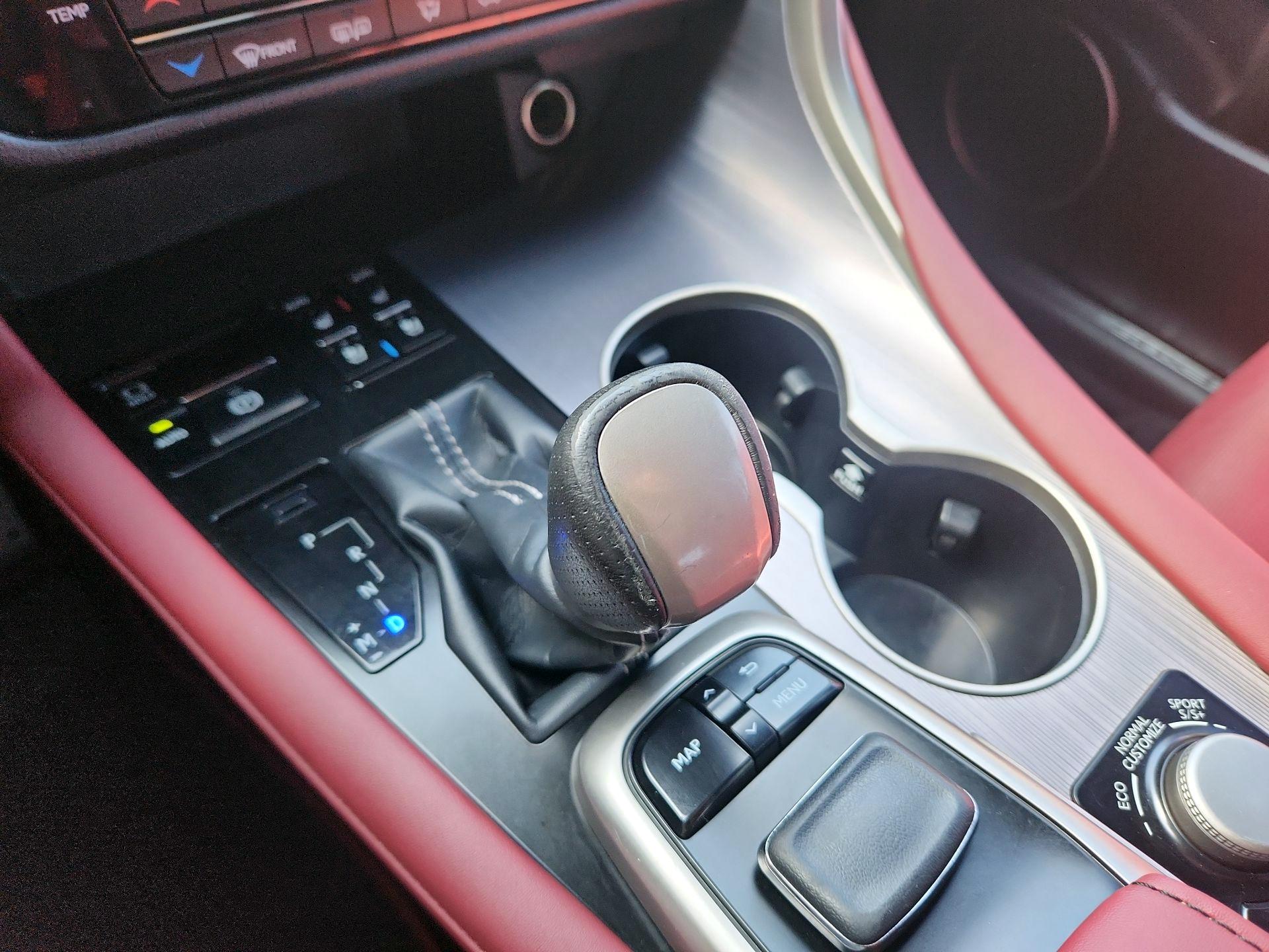 Thumbnail: 2019 Lexus RX - 16