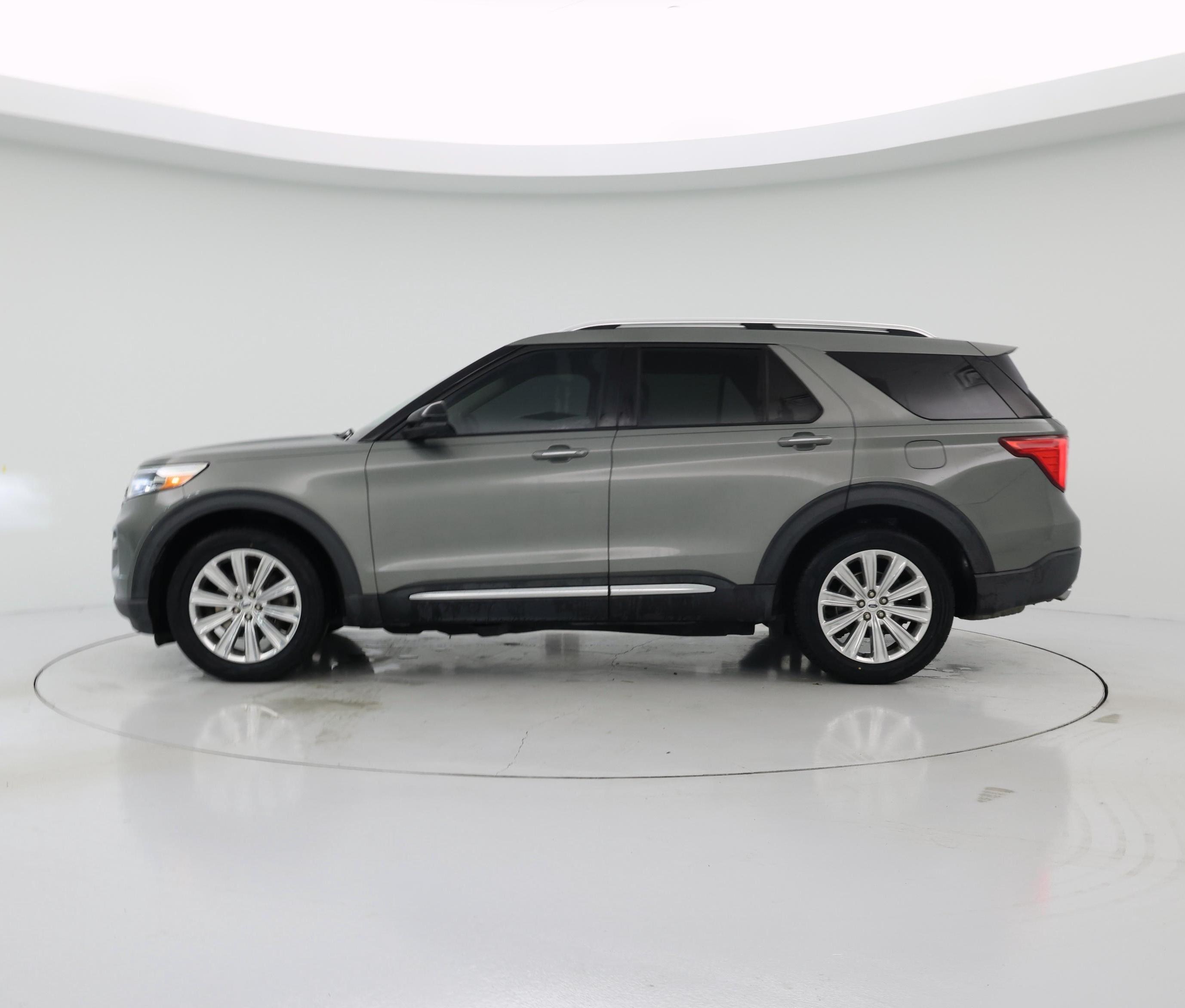 Thumbnail: 2020 Ford Explorer - 3