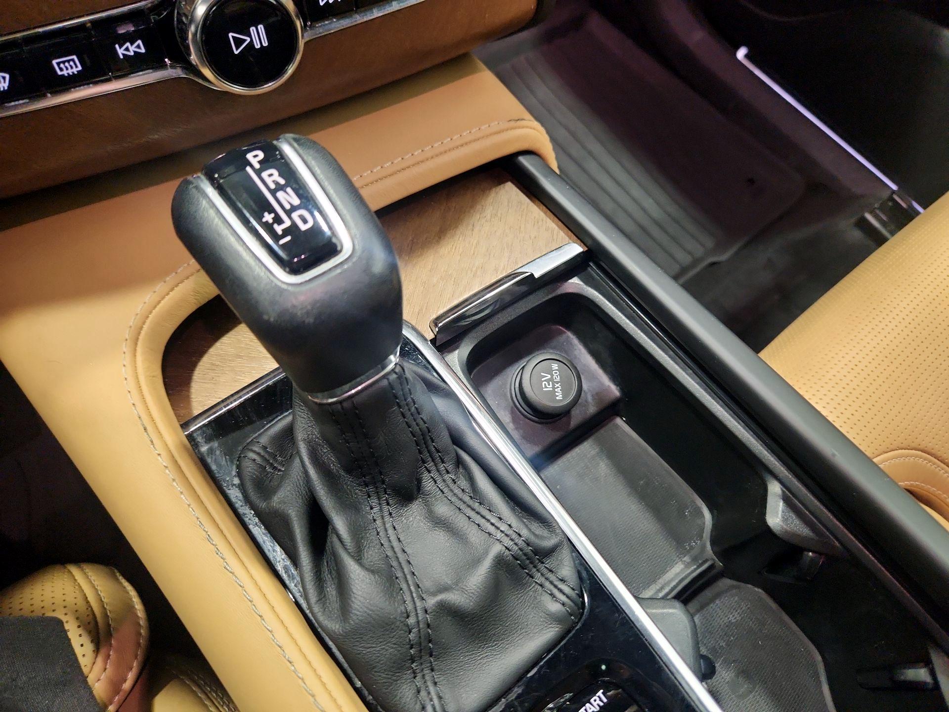 Thumbnail: 2017 Volvo XC90 - 18