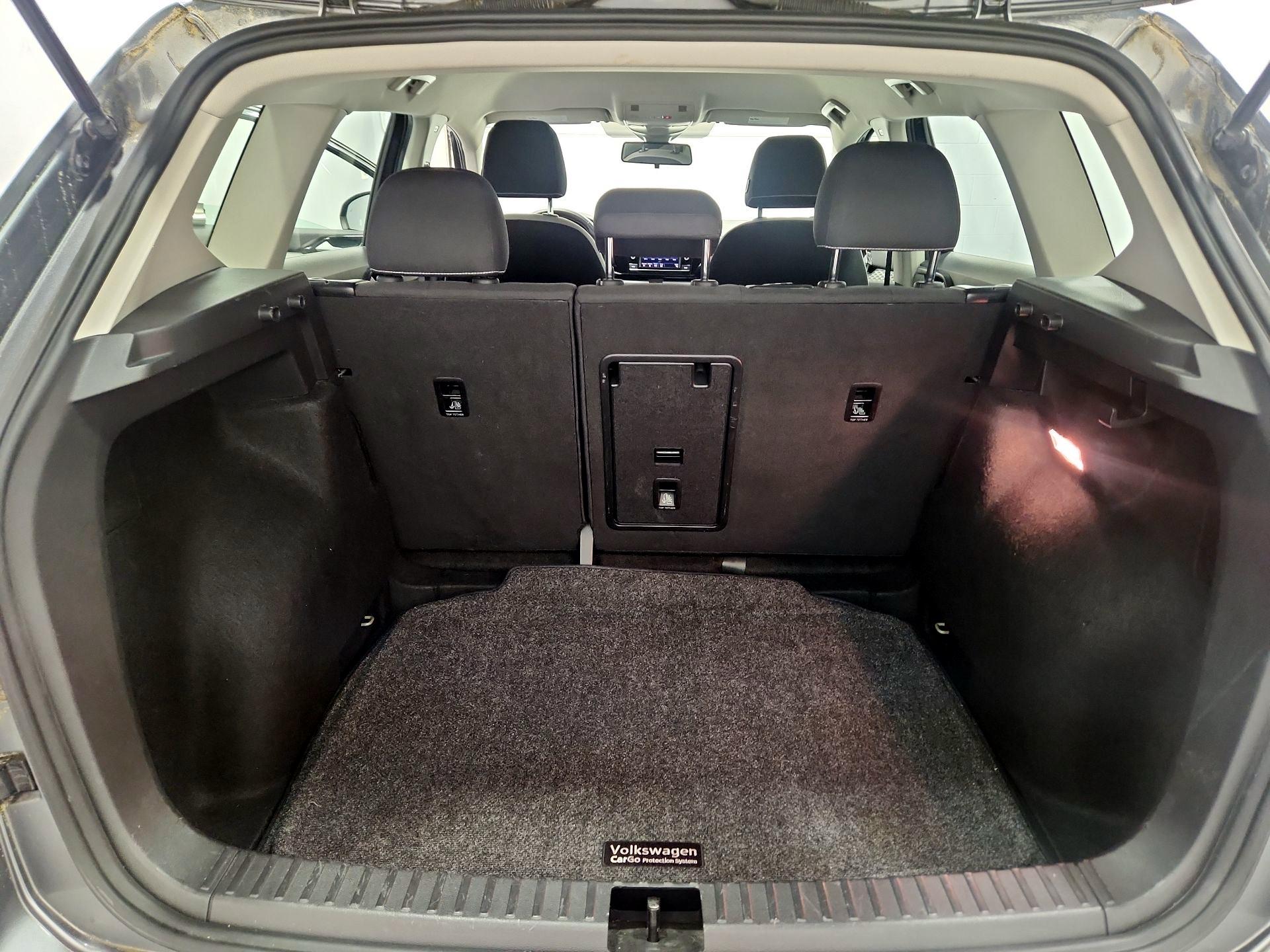 Thumbnail: 2022 Volkswagen Taos - 20