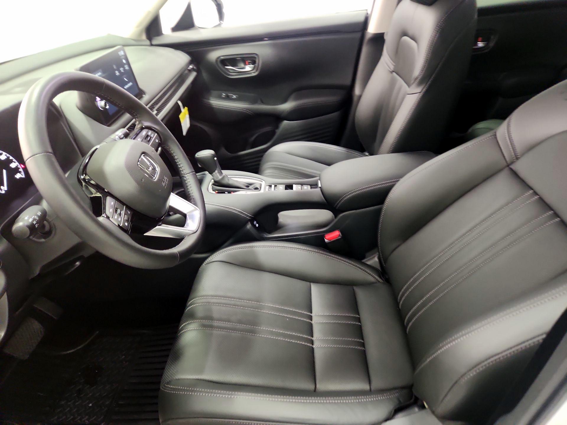 Thumbnail: 2026 Honda HR-V - 11