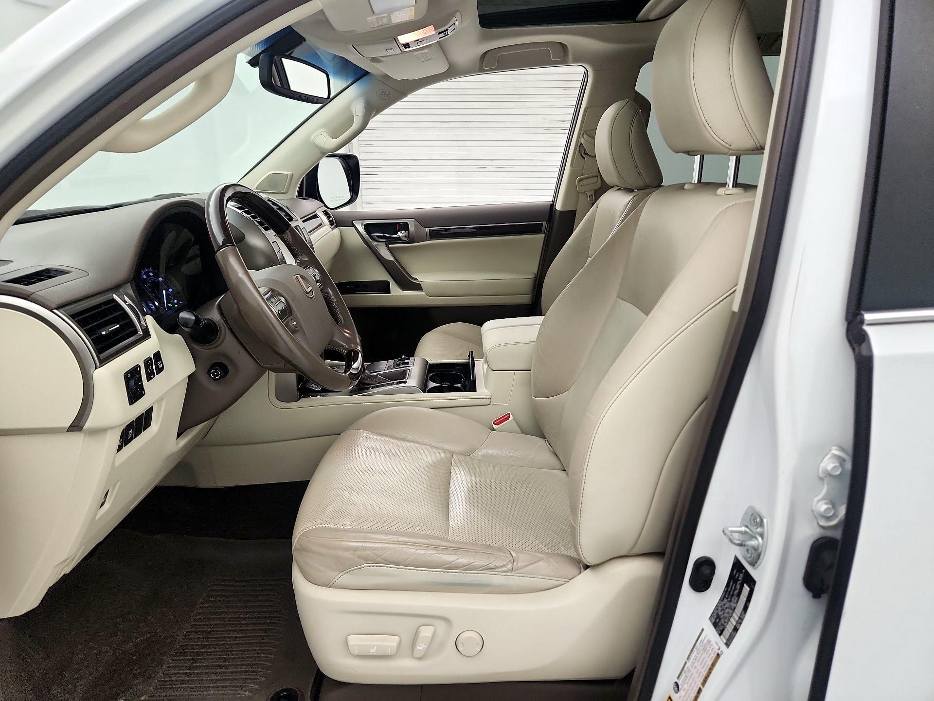 Thumbnail: 2018 Lexus GX - 11