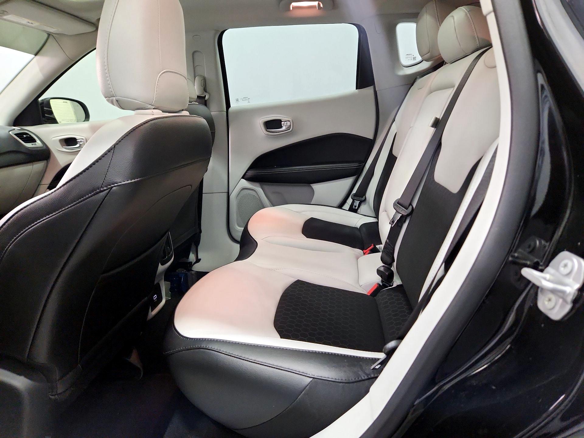 Thumbnail: 2020 Jeep Compass - 20