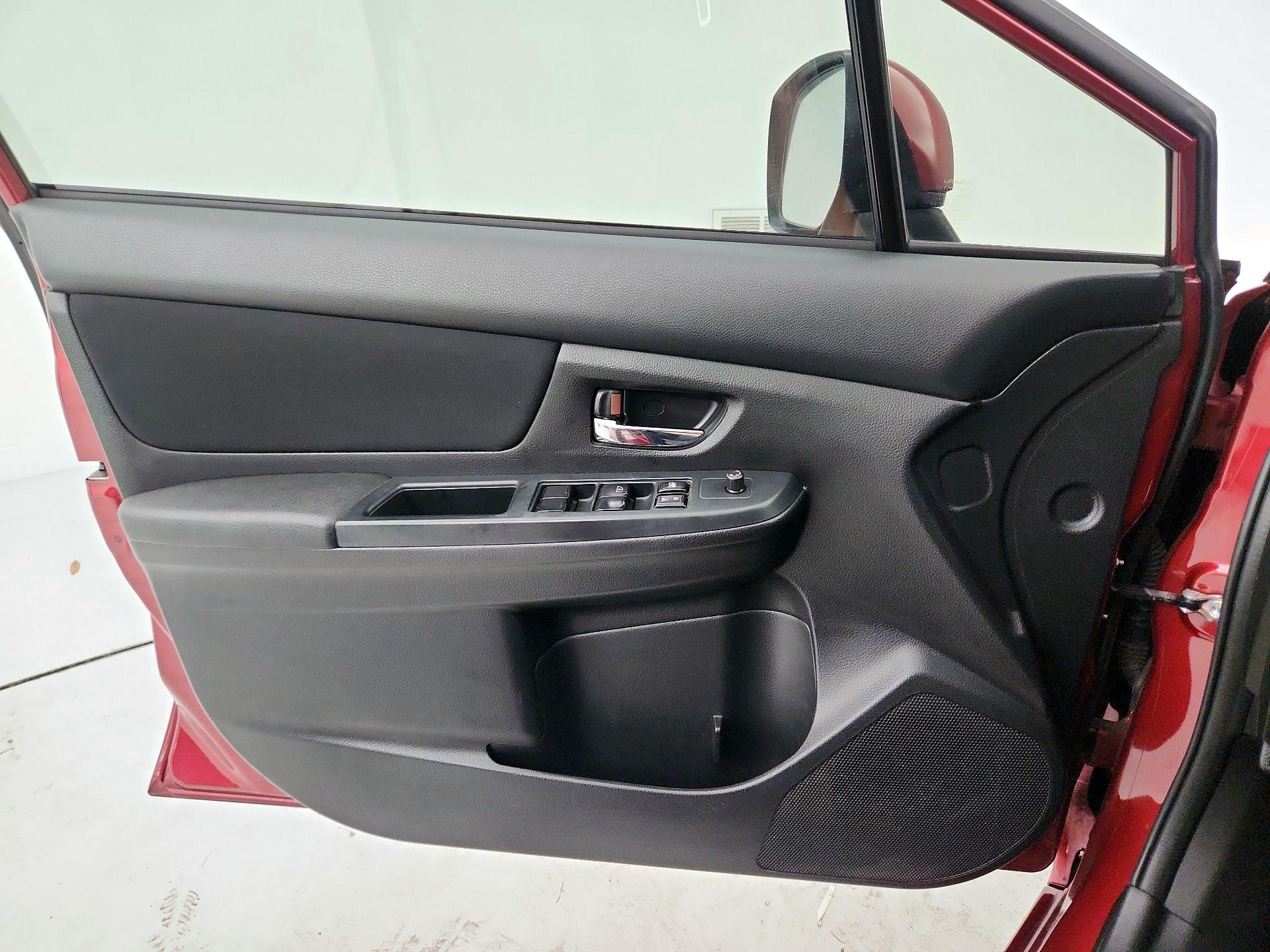 Thumbnail: 2014 Subaru Impreza - 12
