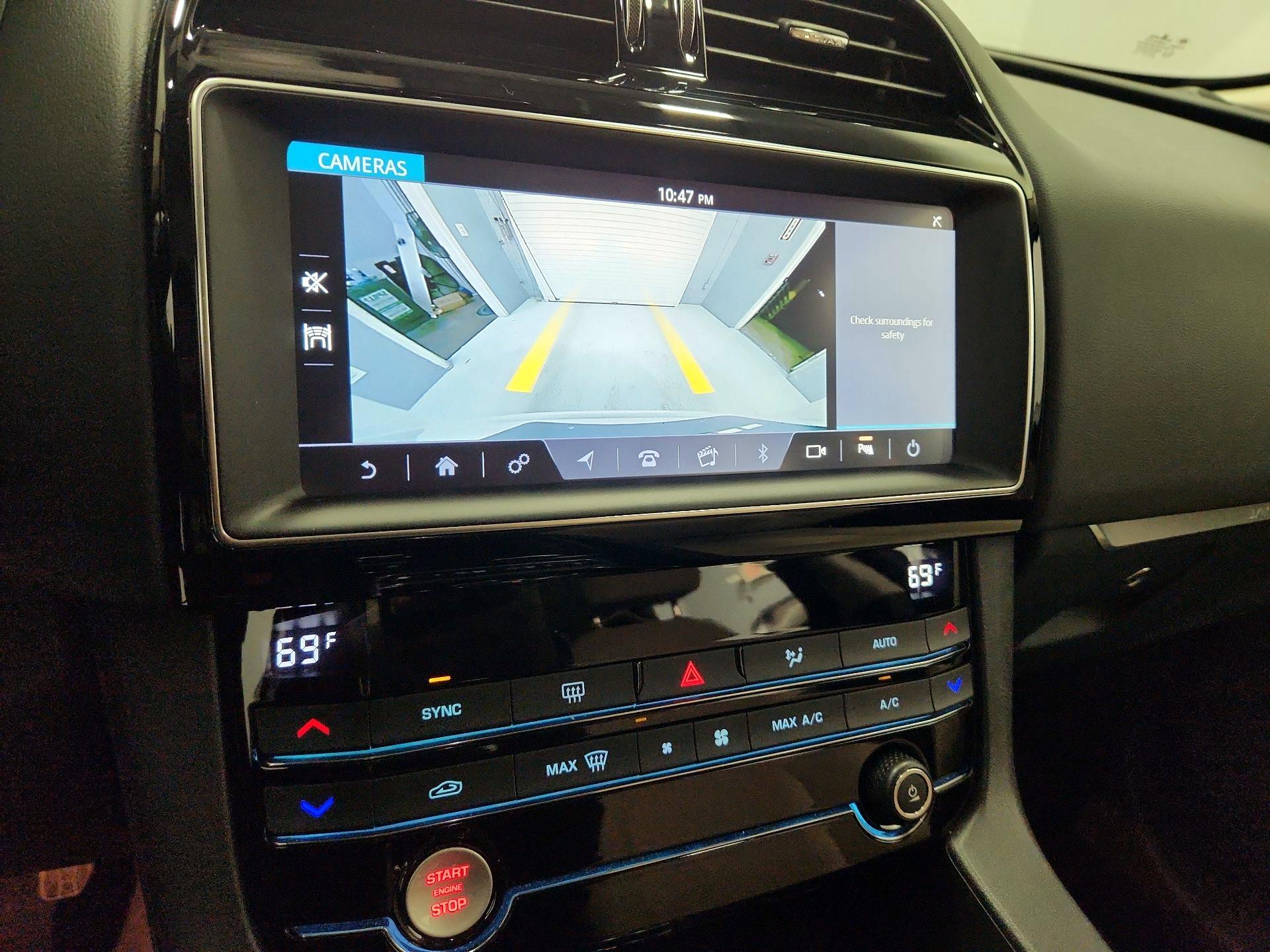 Thumbnail: 2020 Jaguar F-Pace - 15