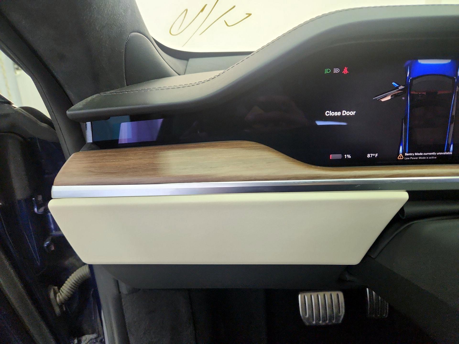 Thumbnail: 2022 Tesla Model S - 13