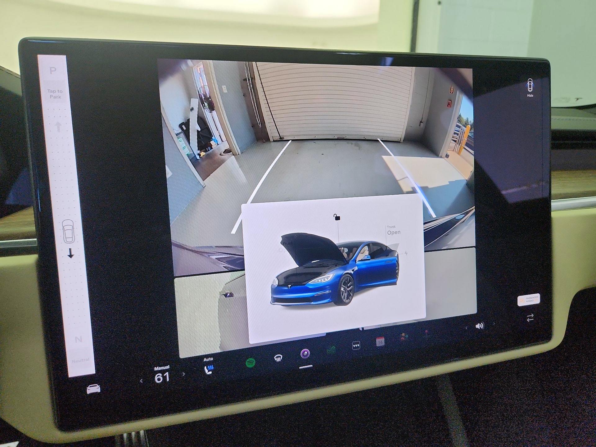 Thumbnail: 2022 Tesla Model S - 15