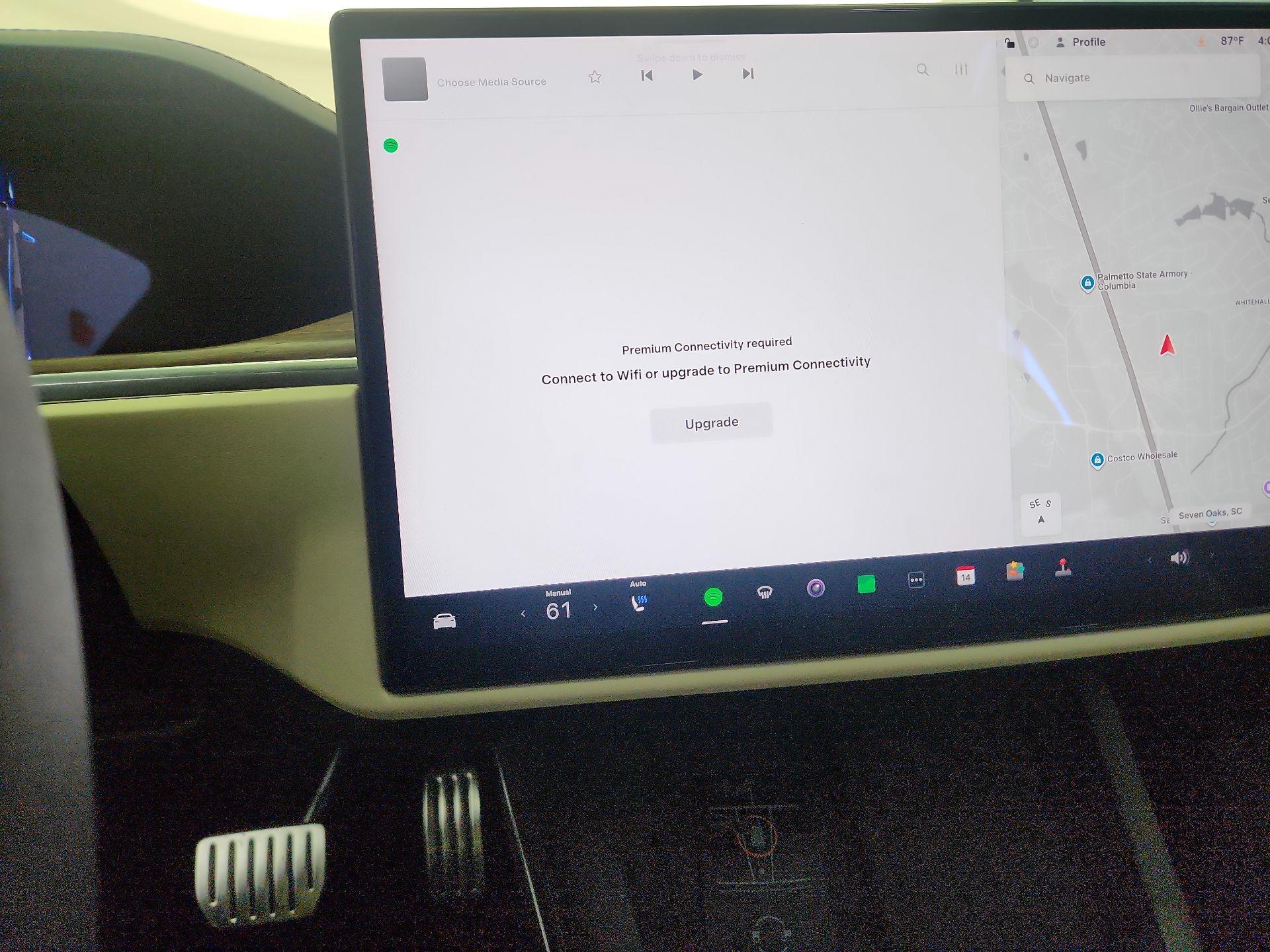 Thumbnail: 2022 Tesla Model S - 16