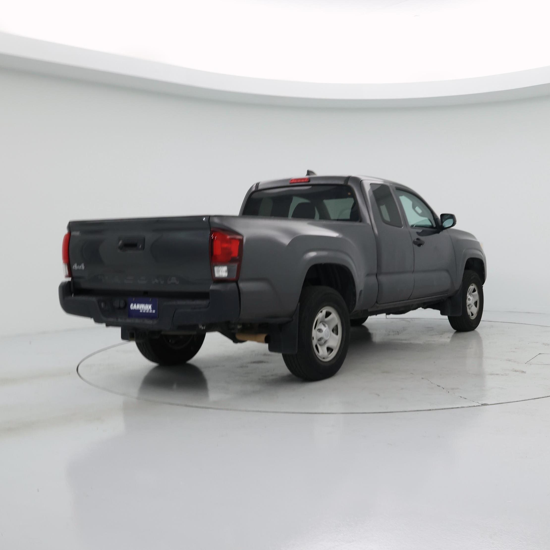 Thumbnail: 2021 Toyota Tacoma - 8