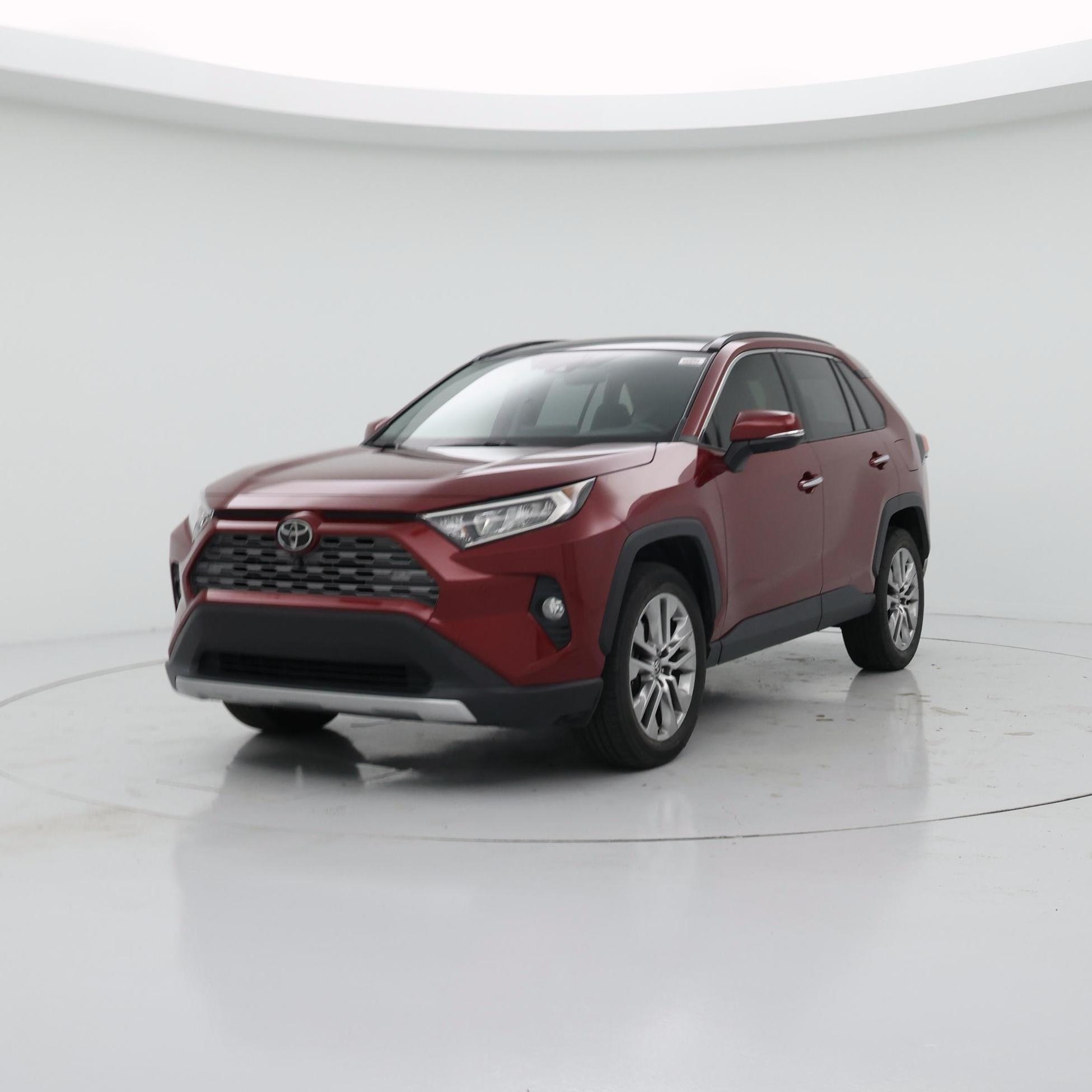Thumbnail: 2021 Toyota RAV4 - 4