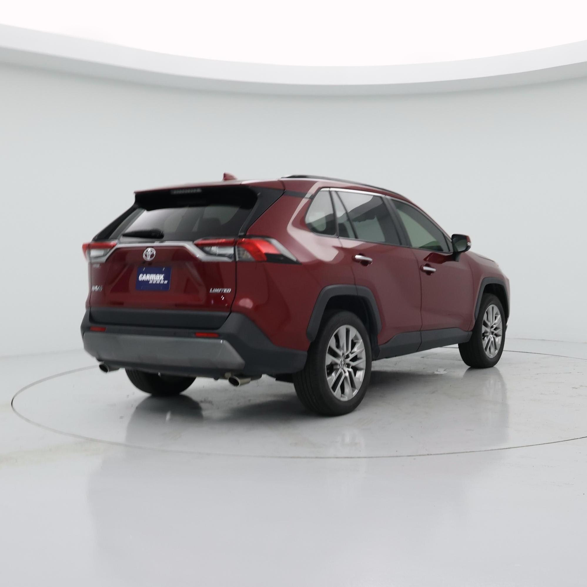 Thumbnail: 2021 Toyota RAV4 - 8