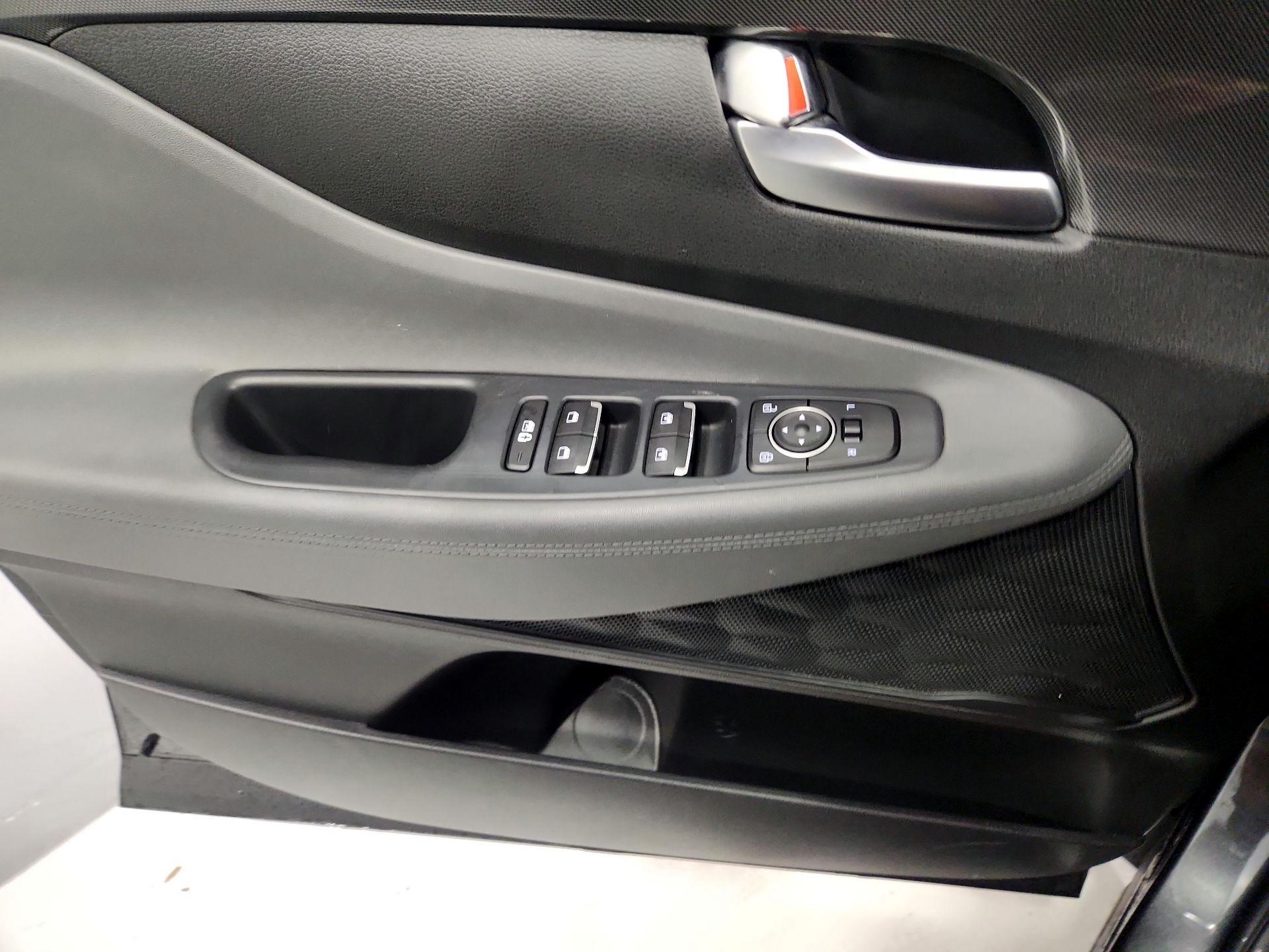 Thumbnail: 2023 Hyundai Santa Fe - 12