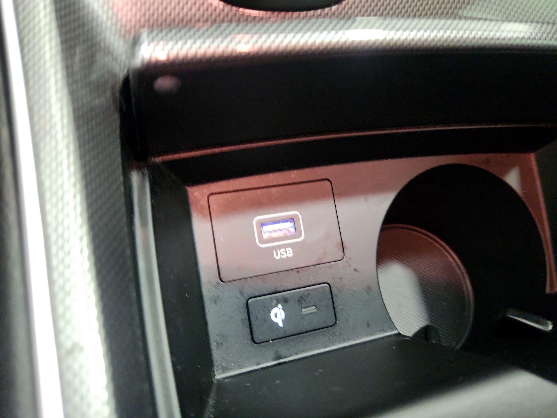 Thumbnail: 2023 Hyundai Santa Fe - 18