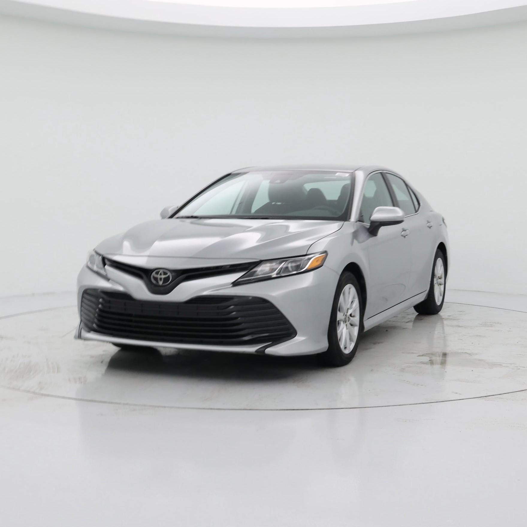 Thumbnail: 2020 Toyota Camry - 4