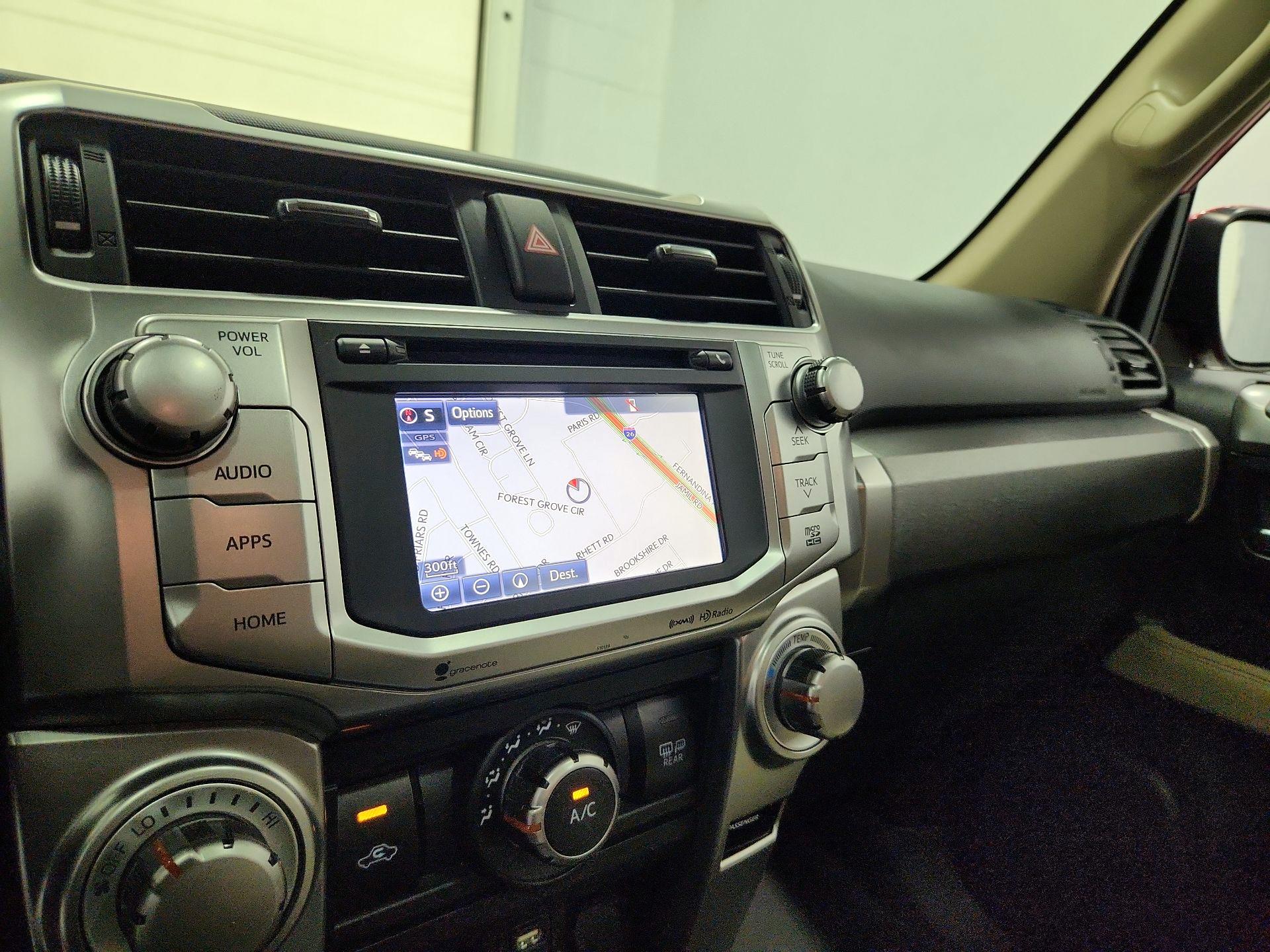 Thumbnail: 2016 Toyota 4Runner - 14