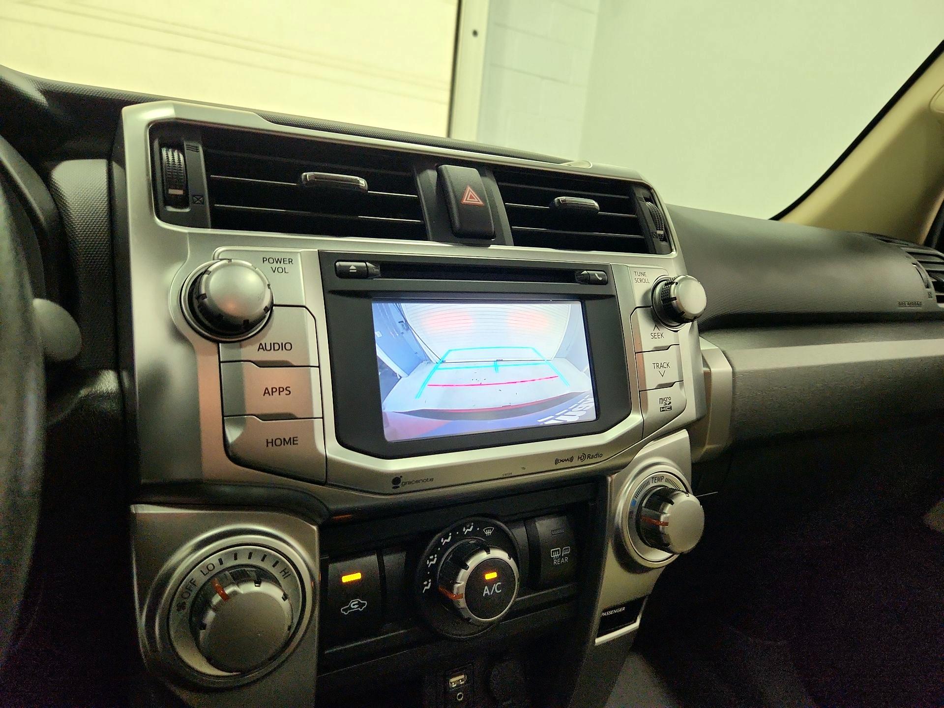 Thumbnail: 2016 Toyota 4Runner - 15