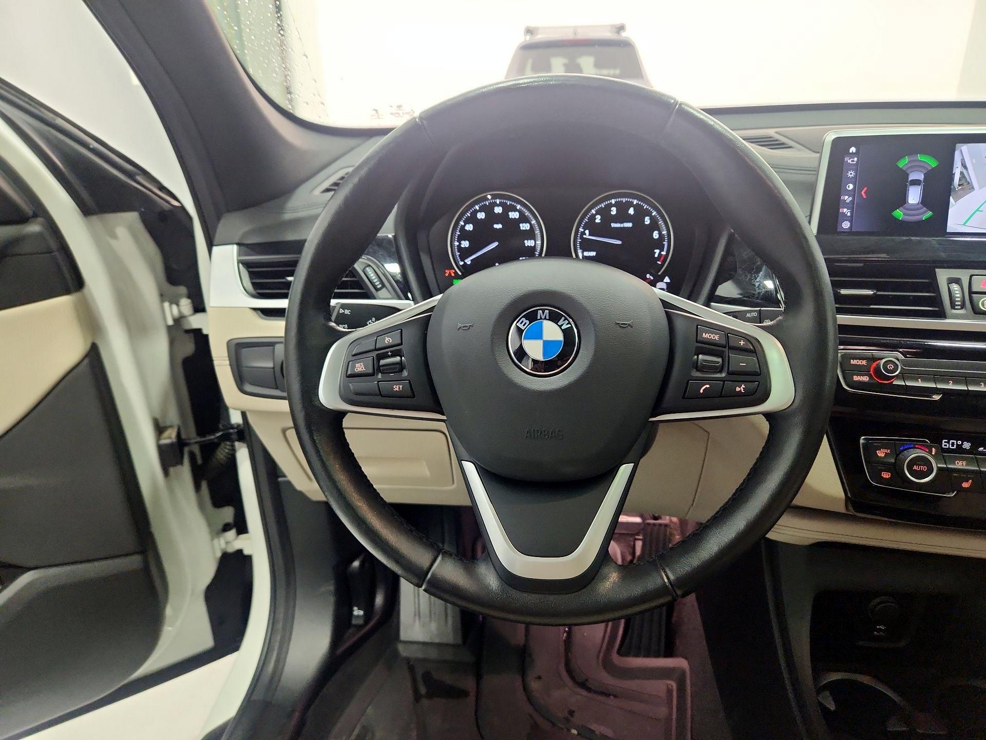 Thumbnail: 2021 BMW X1 - 10