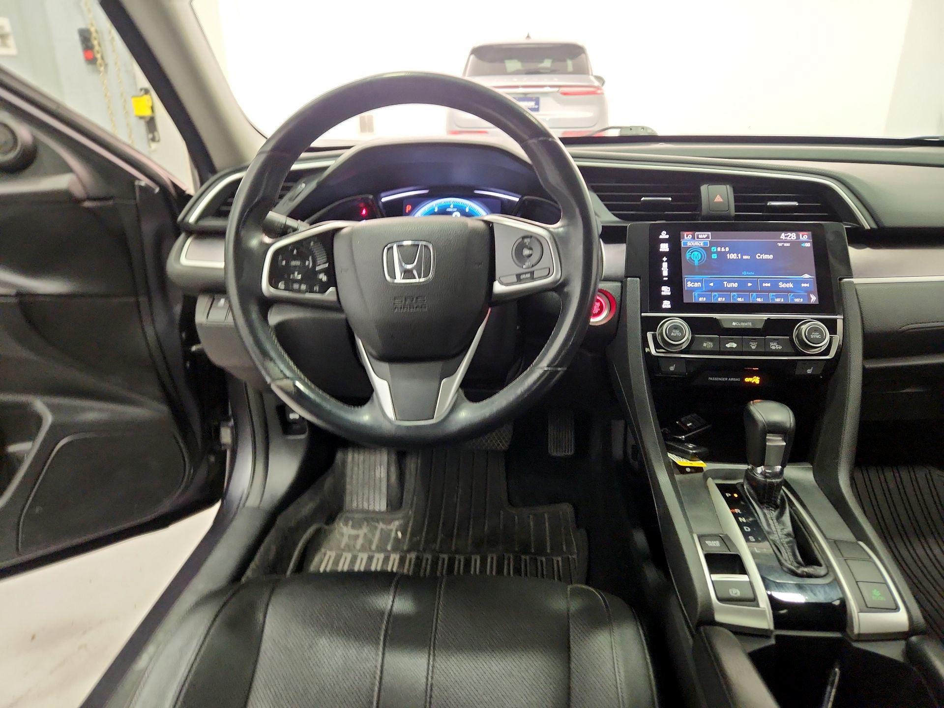 Thumbnail: 2016 Honda Civic - 10