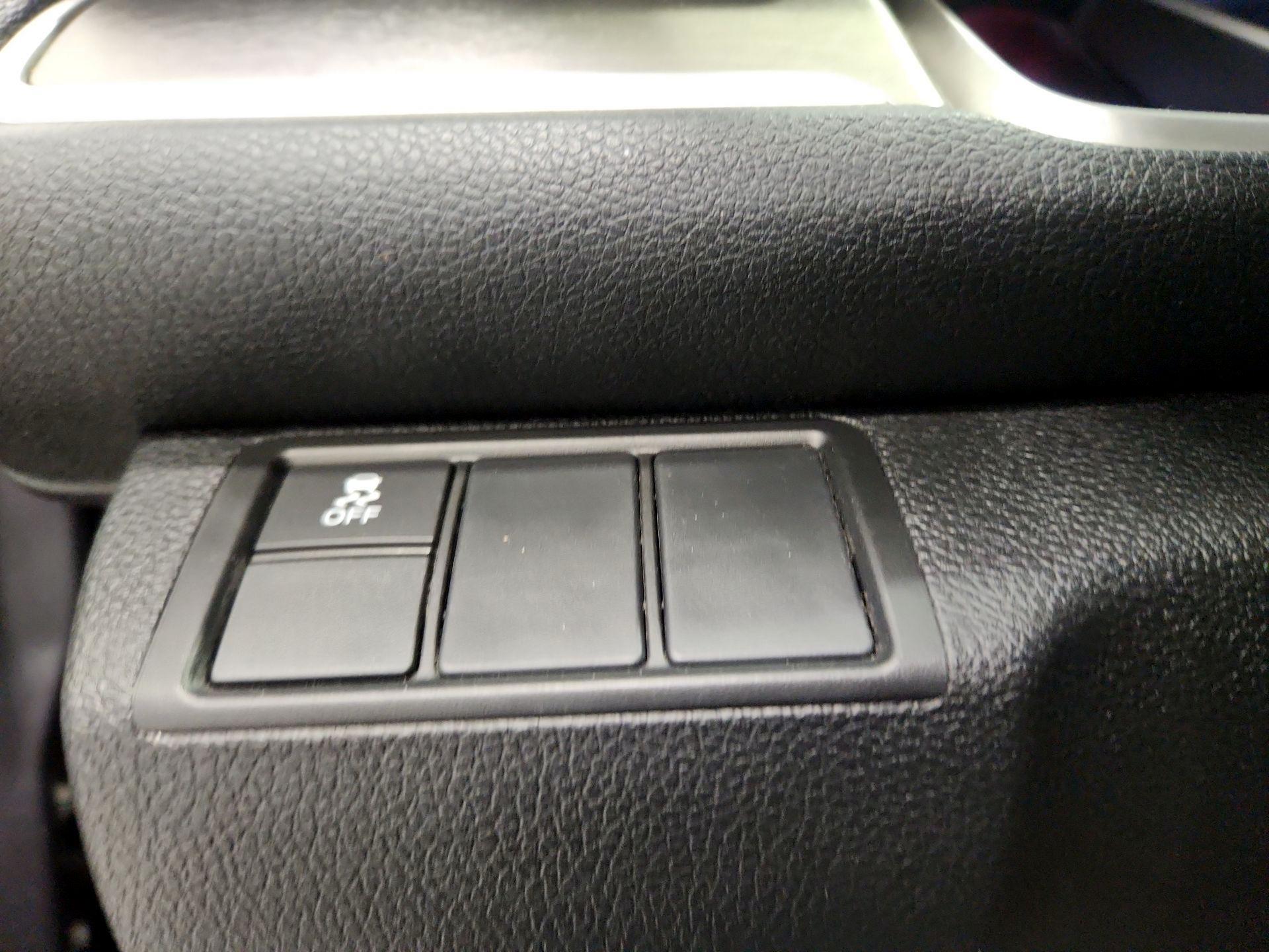 Thumbnail: 2016 Honda Civic - 13