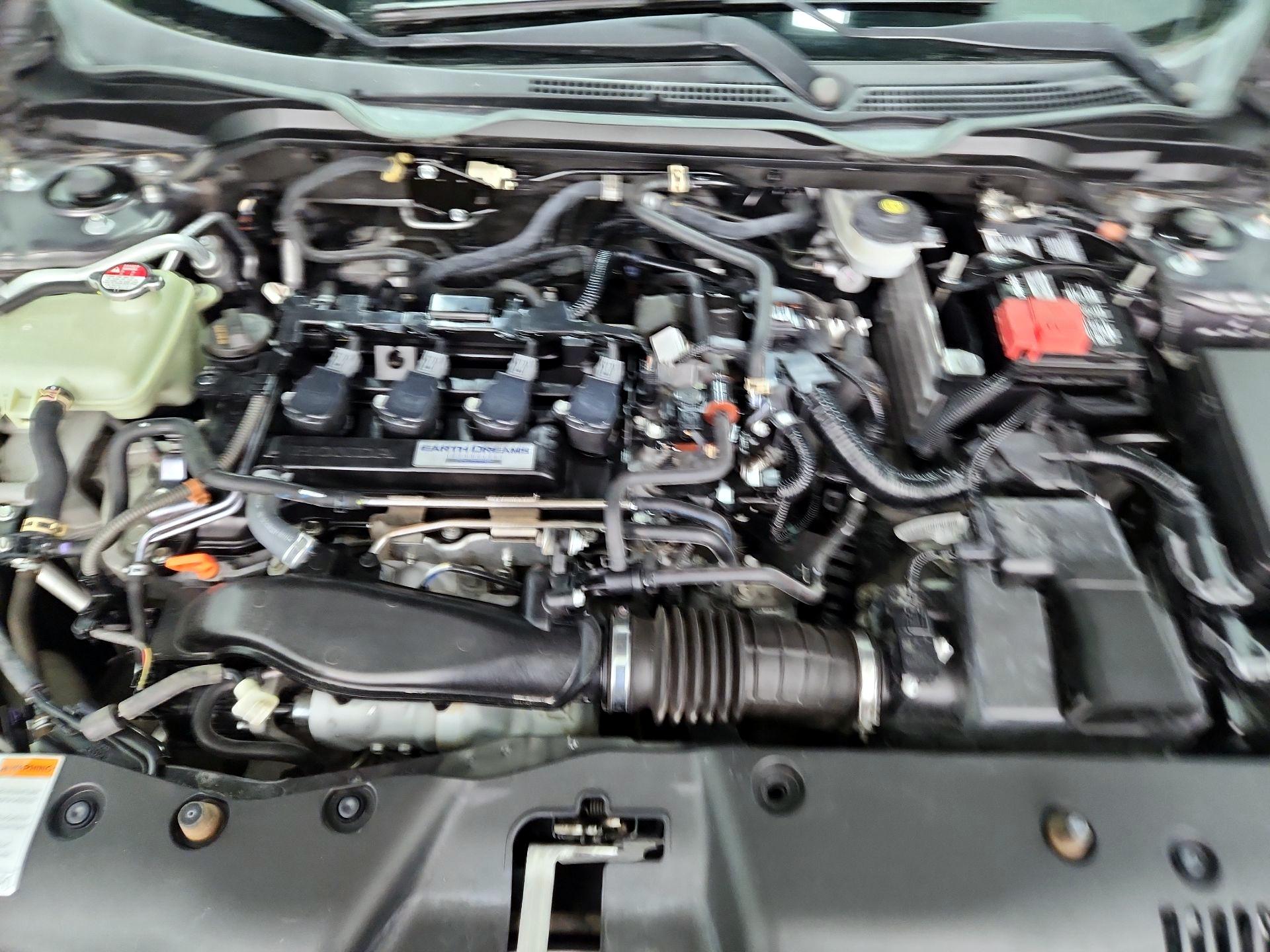 Thumbnail: 2016 Honda Civic - 20