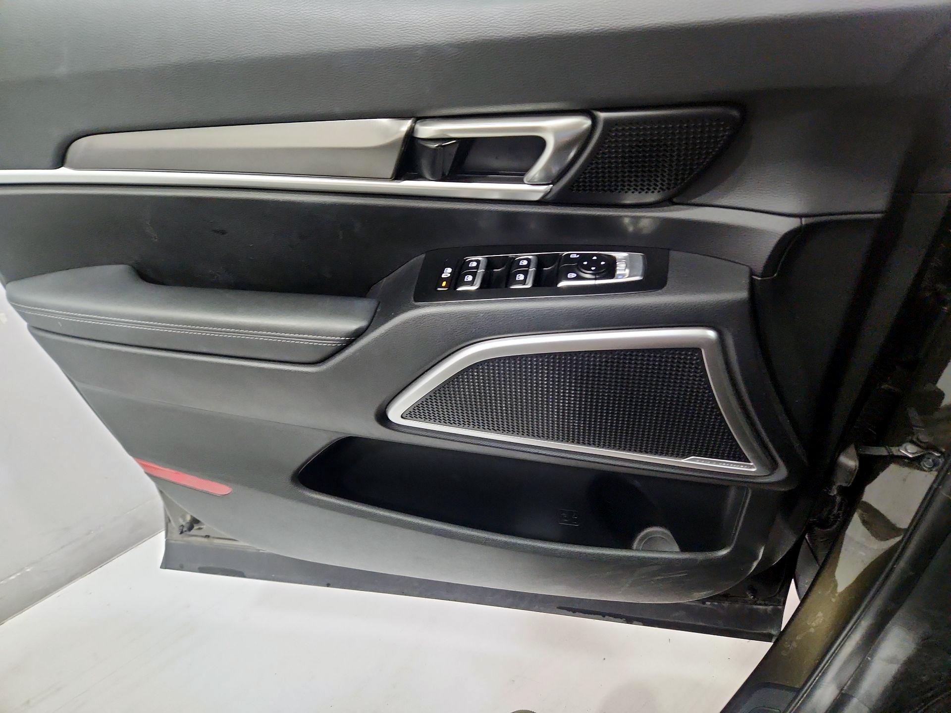 Thumbnail: 2023 Kia Telluride - 12