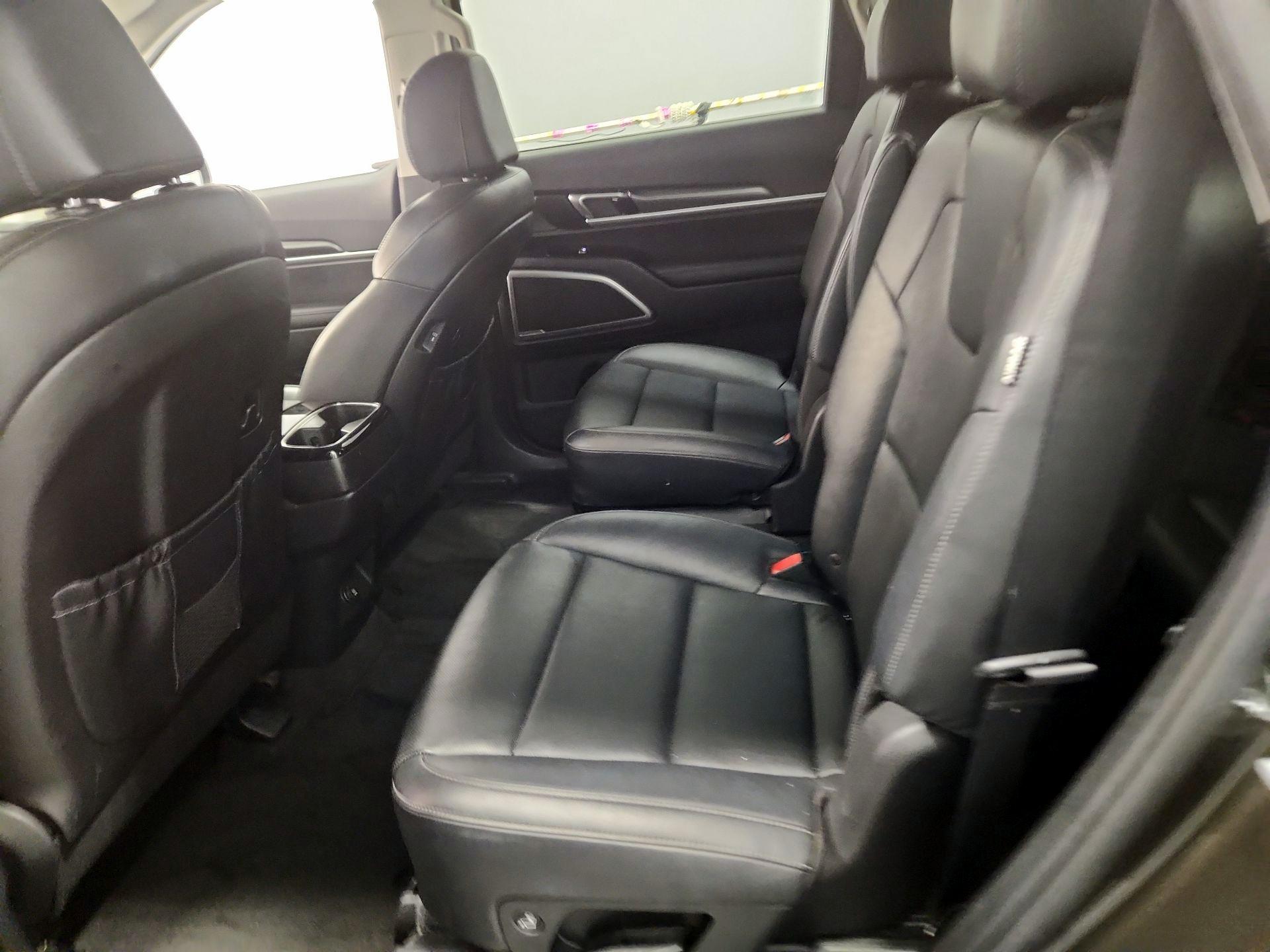 Thumbnail: 2023 Kia Telluride - 19