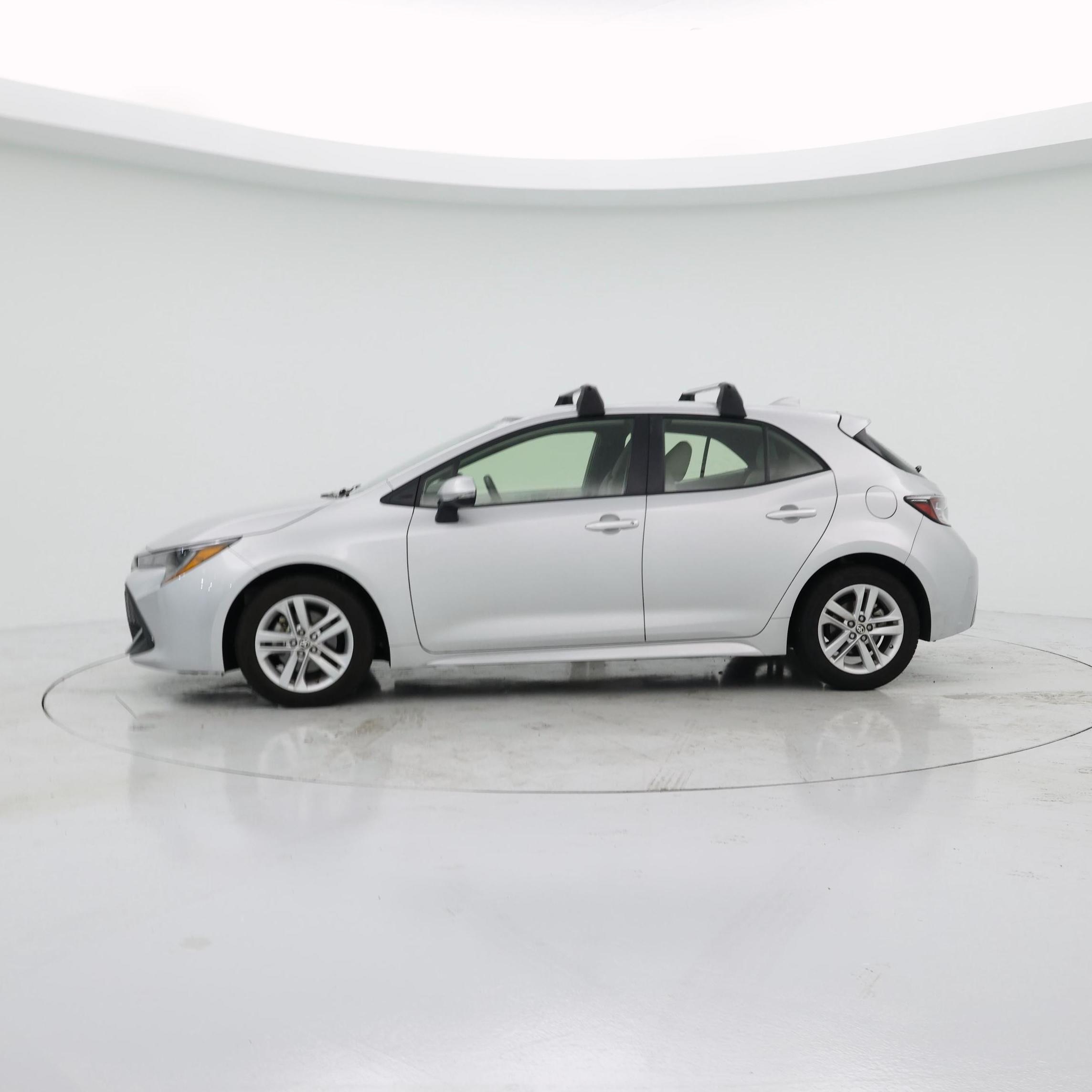Thumbnail: 2022 Toyota Corolla - 3