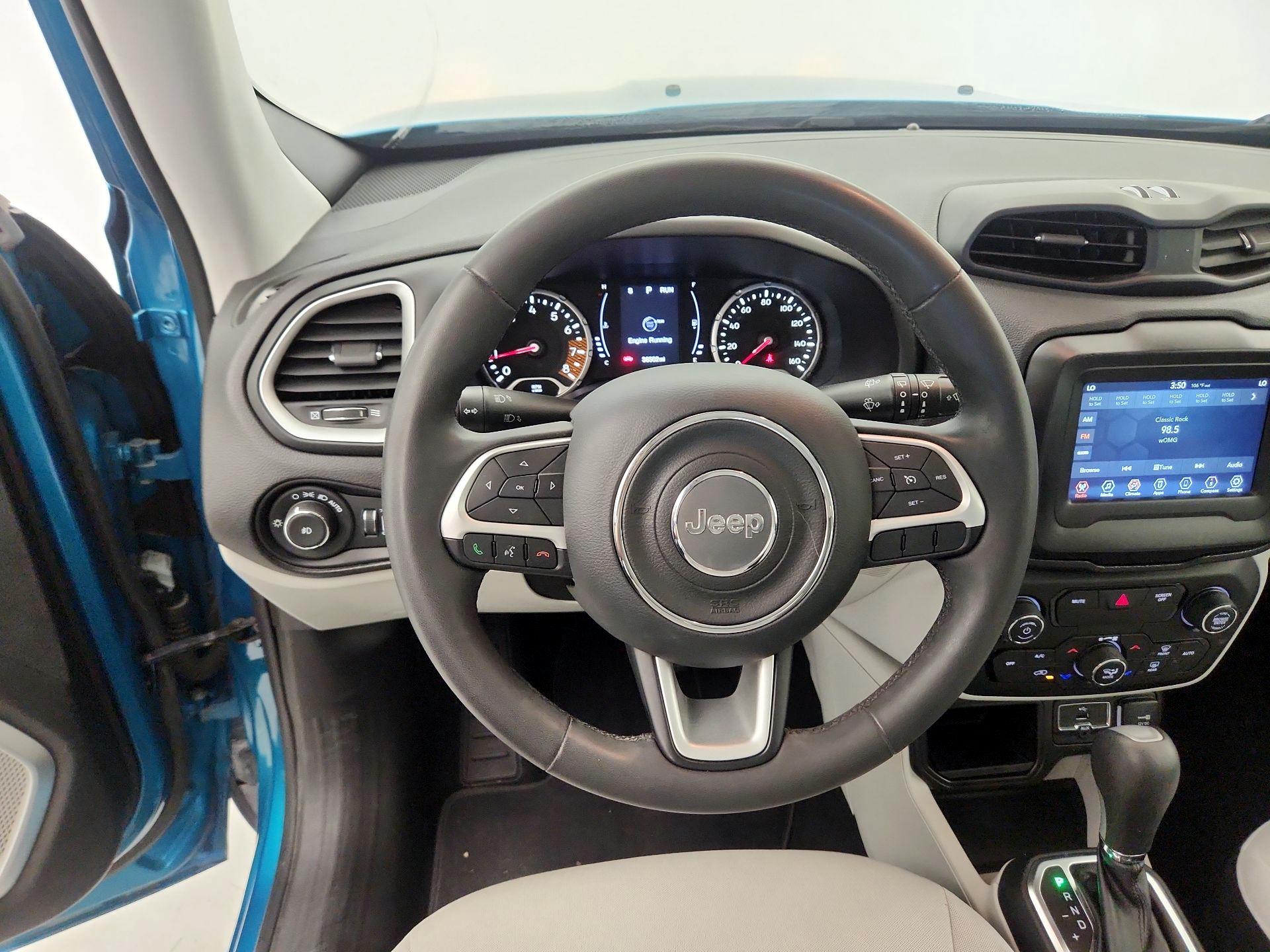 Thumbnail: 2020 Jeep Renegade - 10