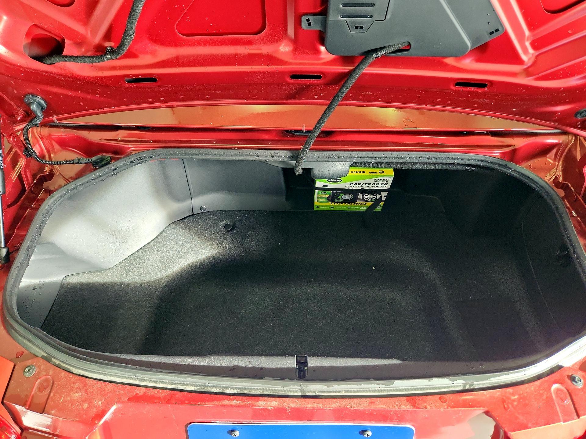 Thumbnail: 2014 Mazda MX-5 Miata - 18