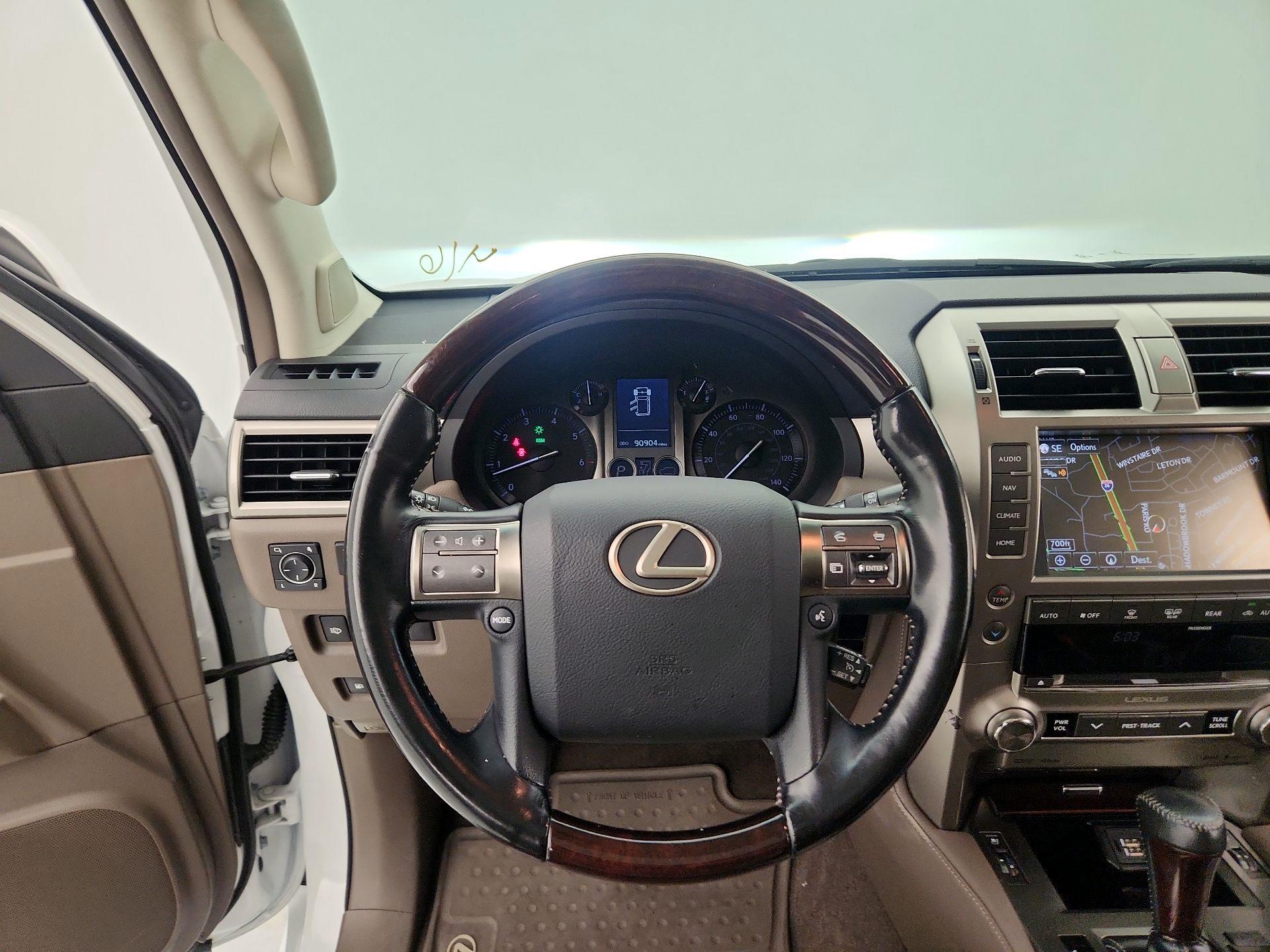 Thumbnail: 2017 Lexus GX - 10