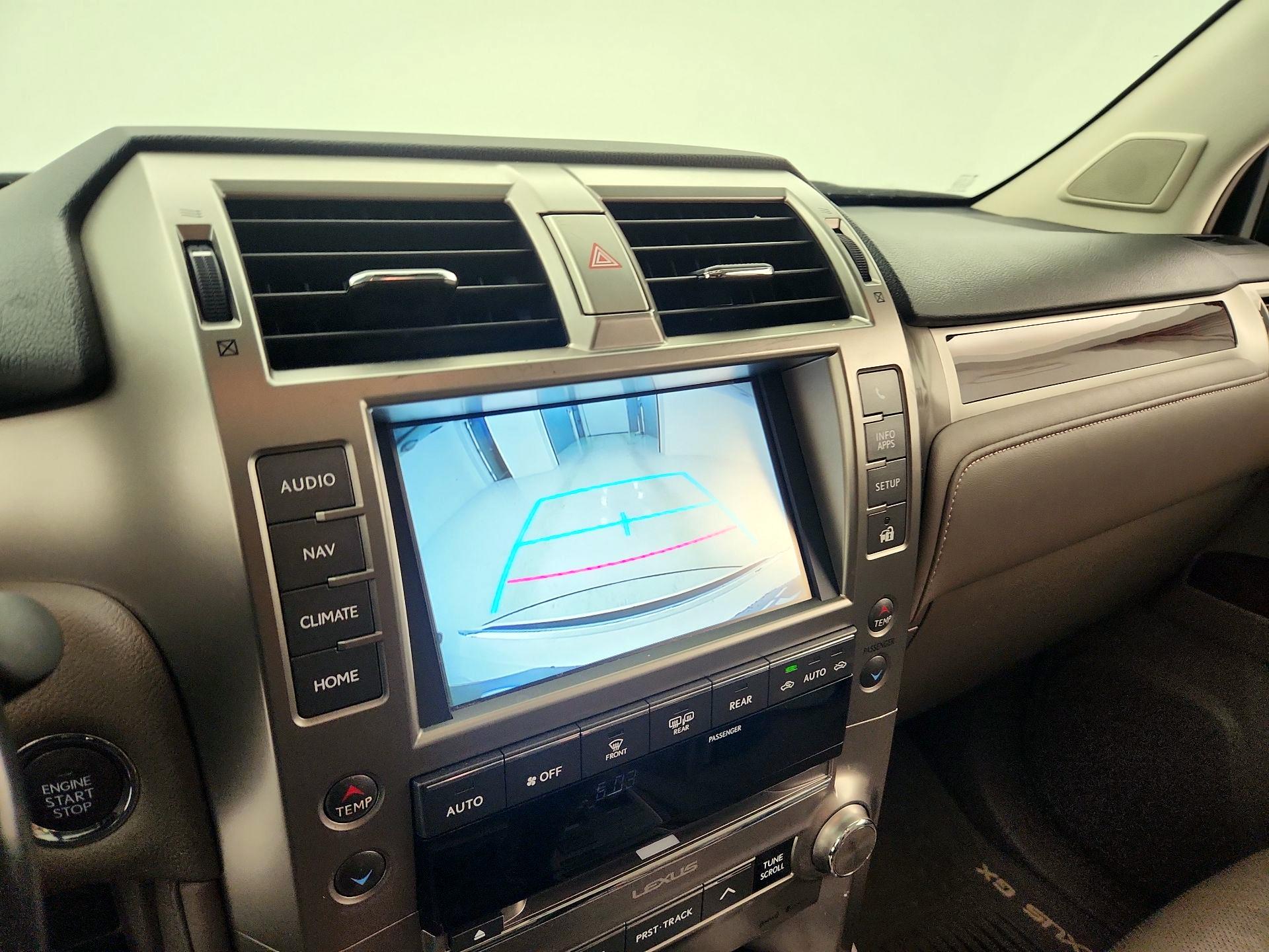 Thumbnail: 2017 Lexus GX - 15